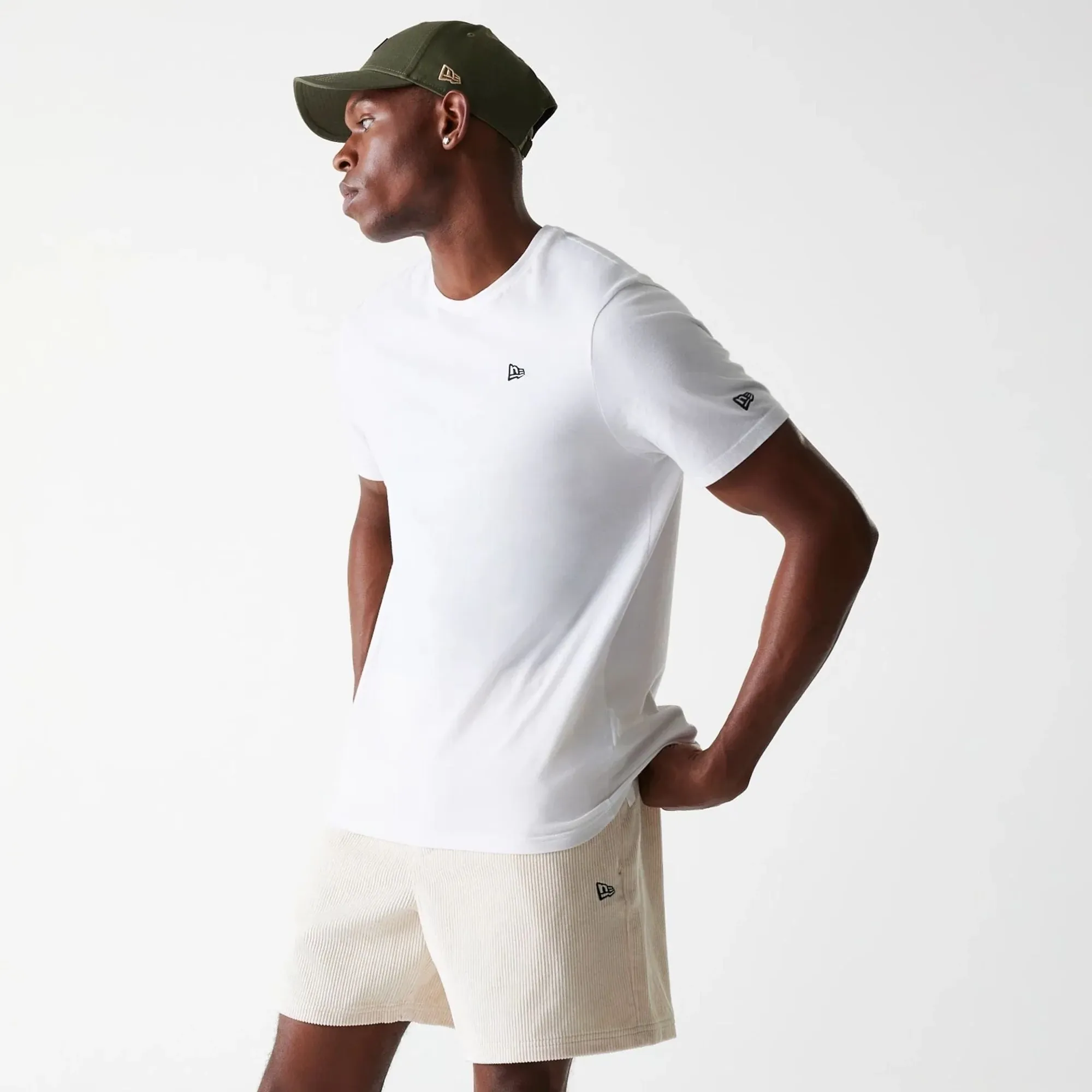 New Era Cord Light Beige Shorts adult unisex