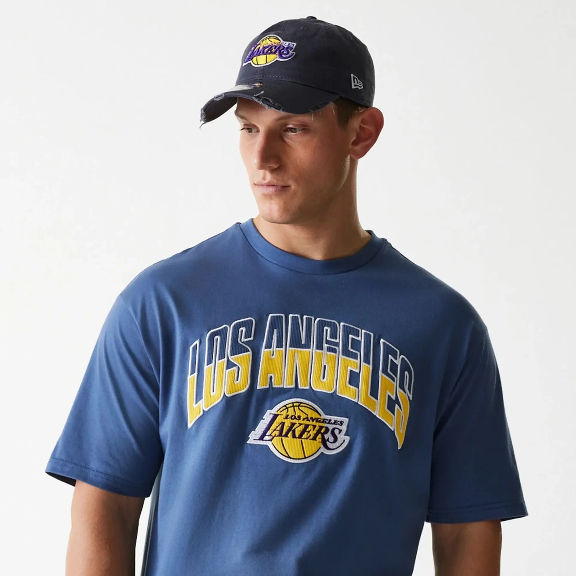 LA Lakers NBA Arch Graphic Dark Blue Oversized T-Shirt New Era Cap adult unisex