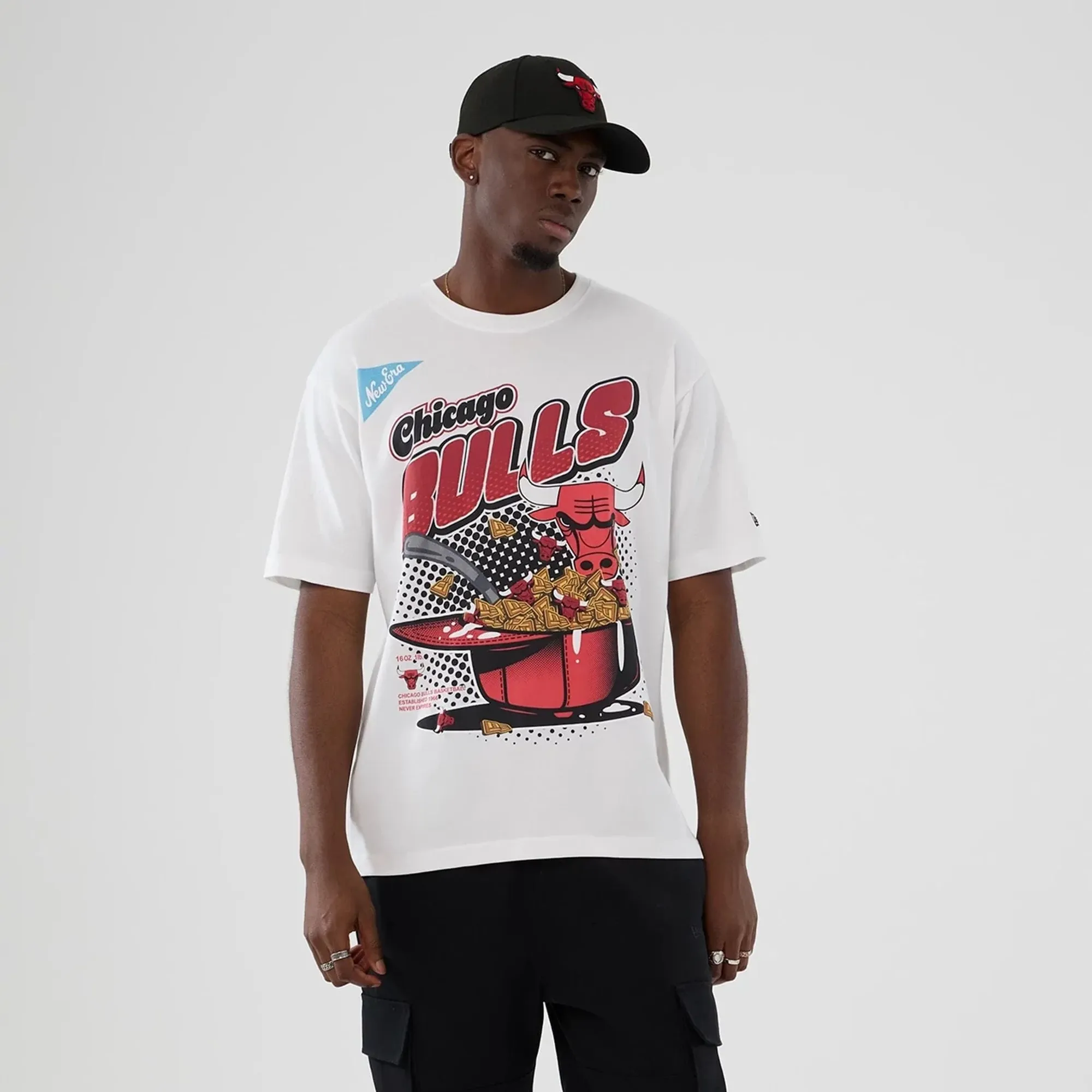 Chicago Bulls NBA Lifestyle Graphic White T-Shirt New Era Cap adult unisex