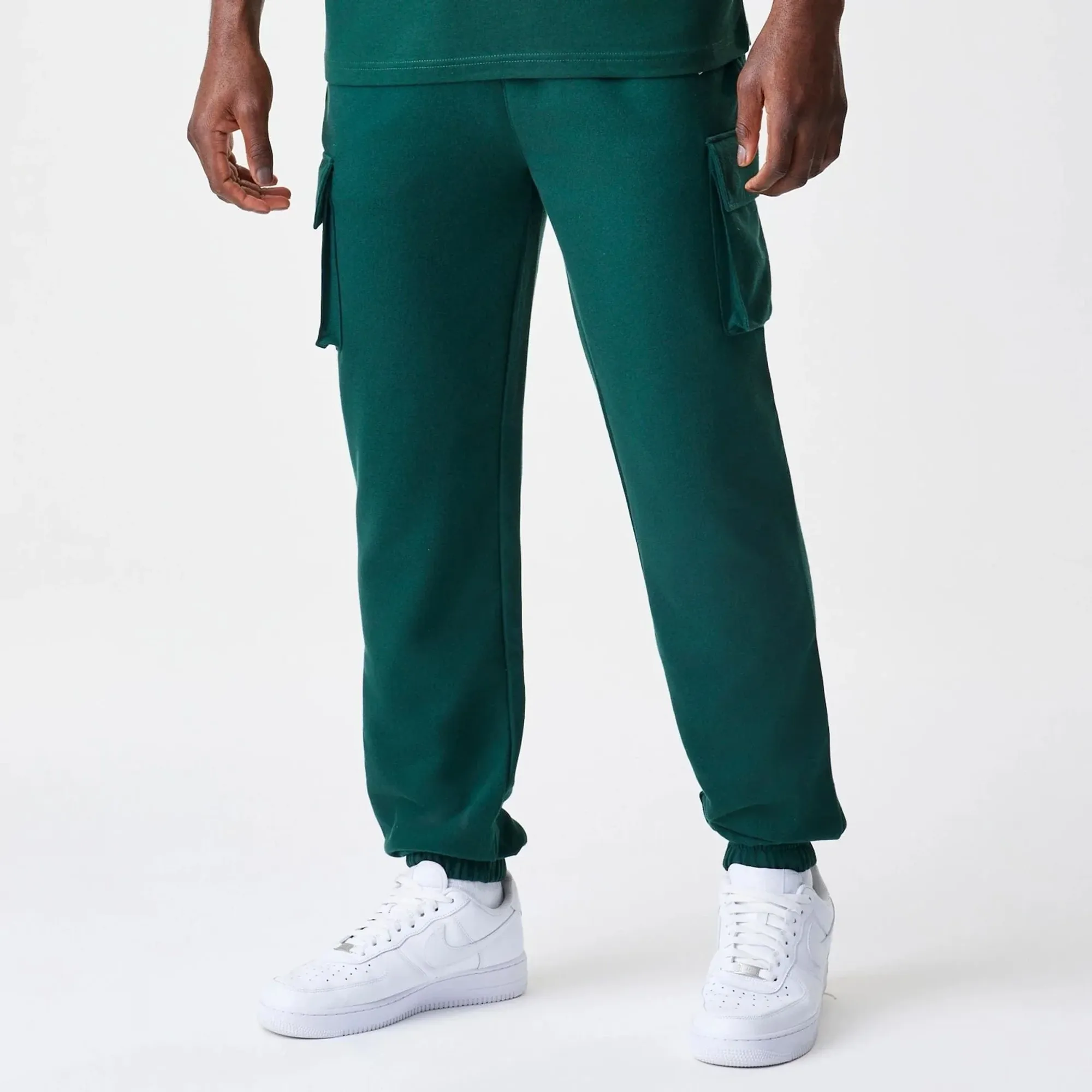 New Era Core Cargo Dark Green Joggers adult unisex
