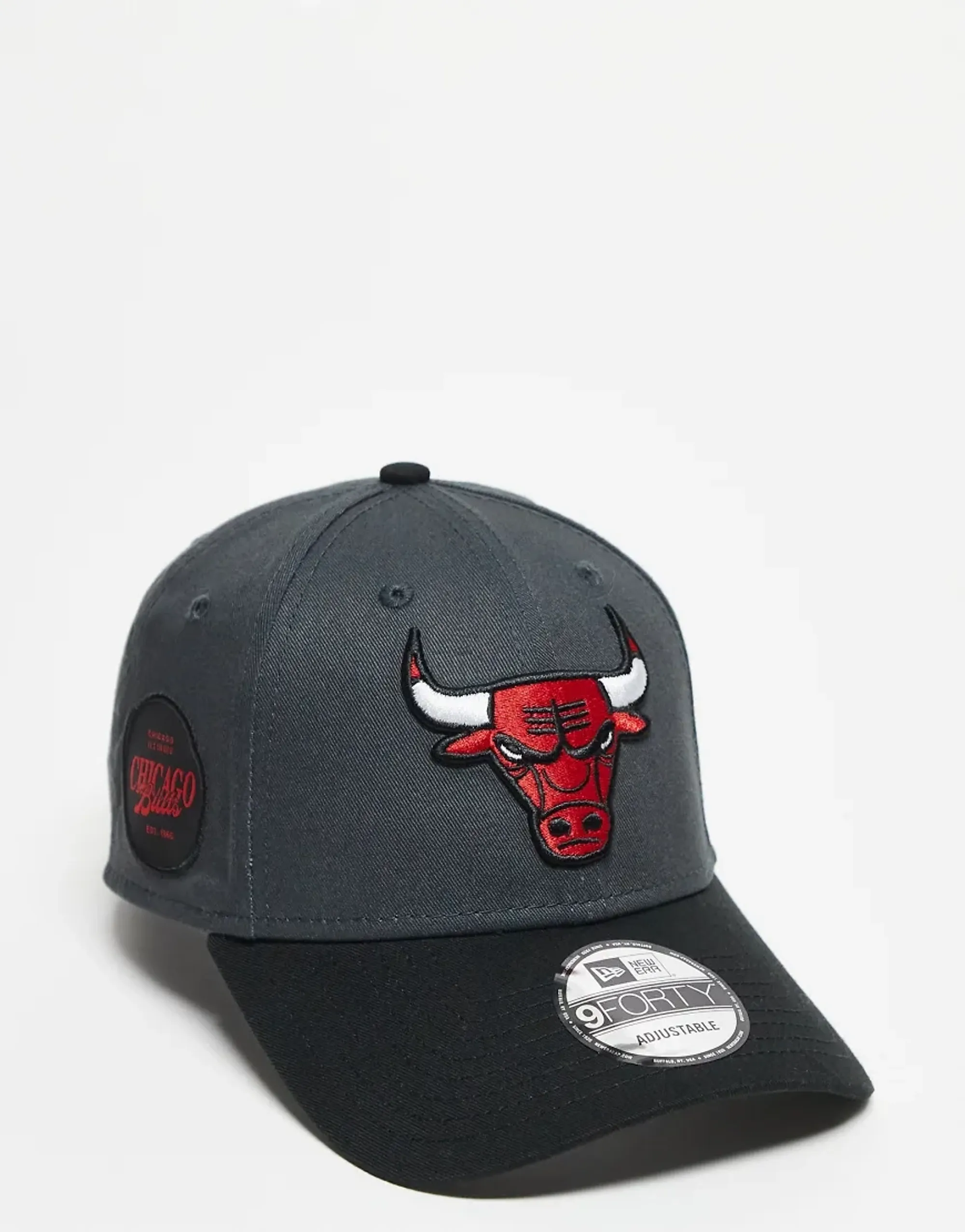 New Era Cap New Era Chicago Bulls 9Forty Cap In Grey With Black Contrast Peak-Multi