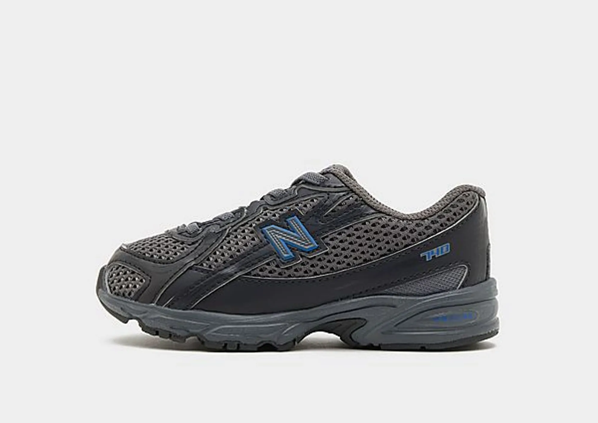 New Balance Infants' 740 BUNGEE in Black/Grey/Red Synthetic