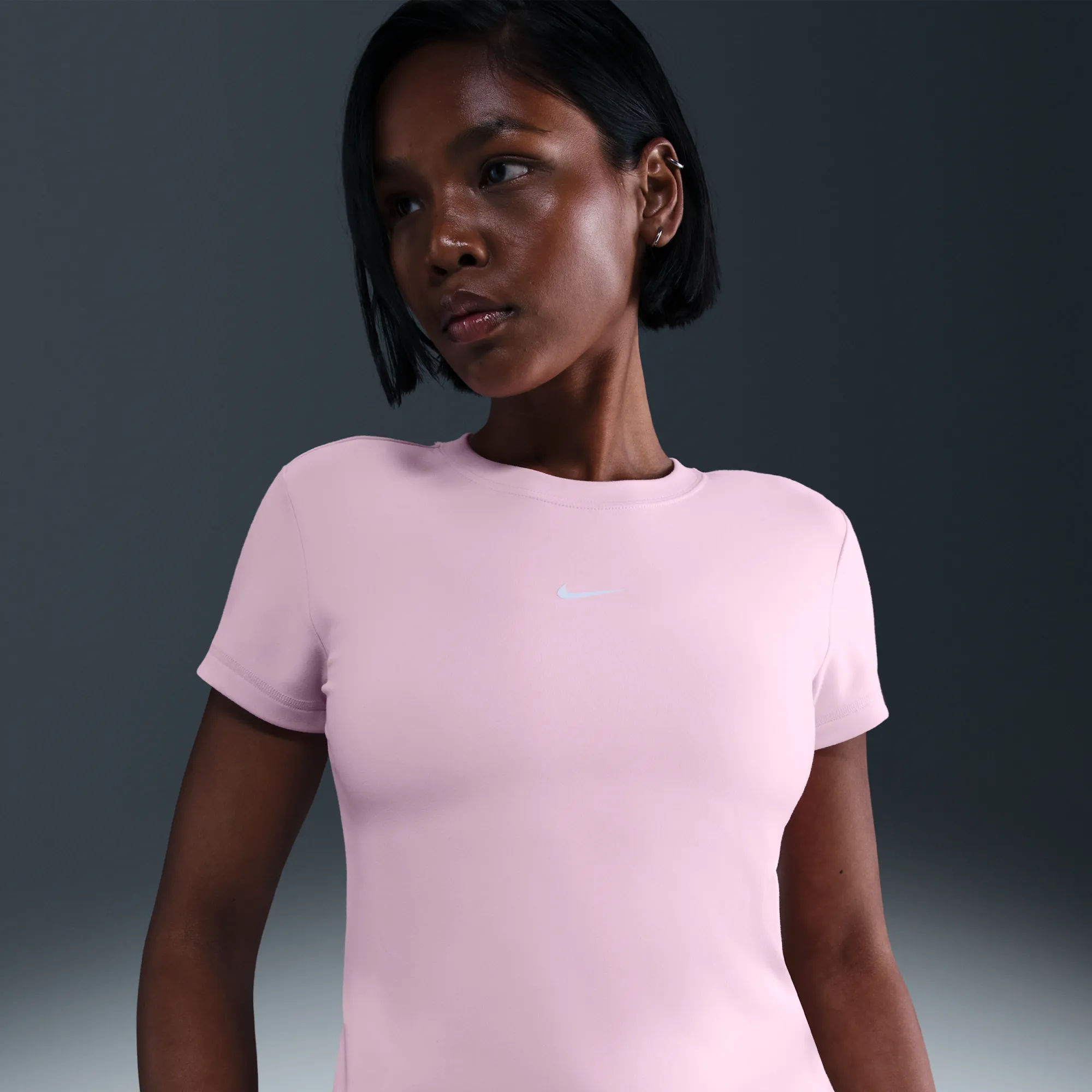 Nike Women's Slim Cropped Top - Pink