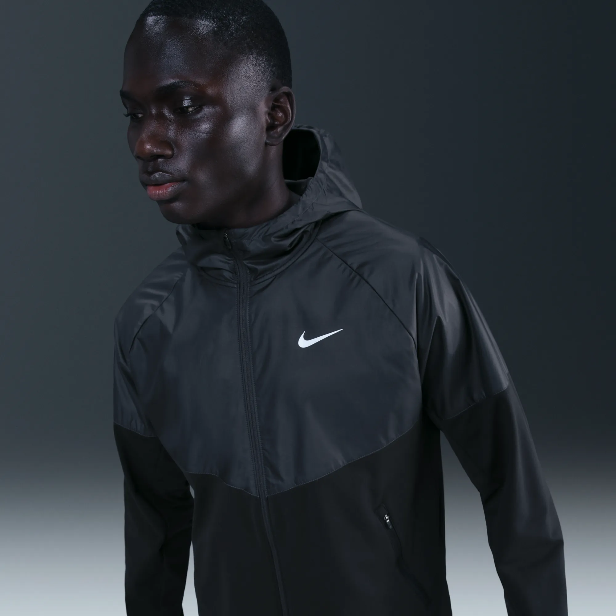 Nike Miler Men's Repel Winterized Running Jacket - Black - Polyester/Spandex
