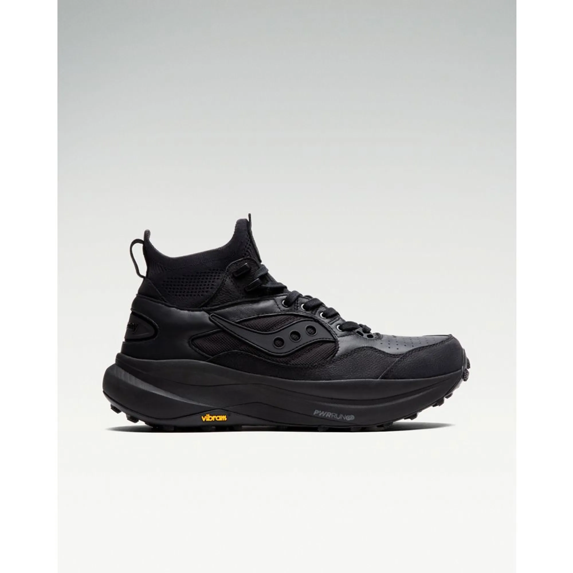 Saucony - Trekker S in Black