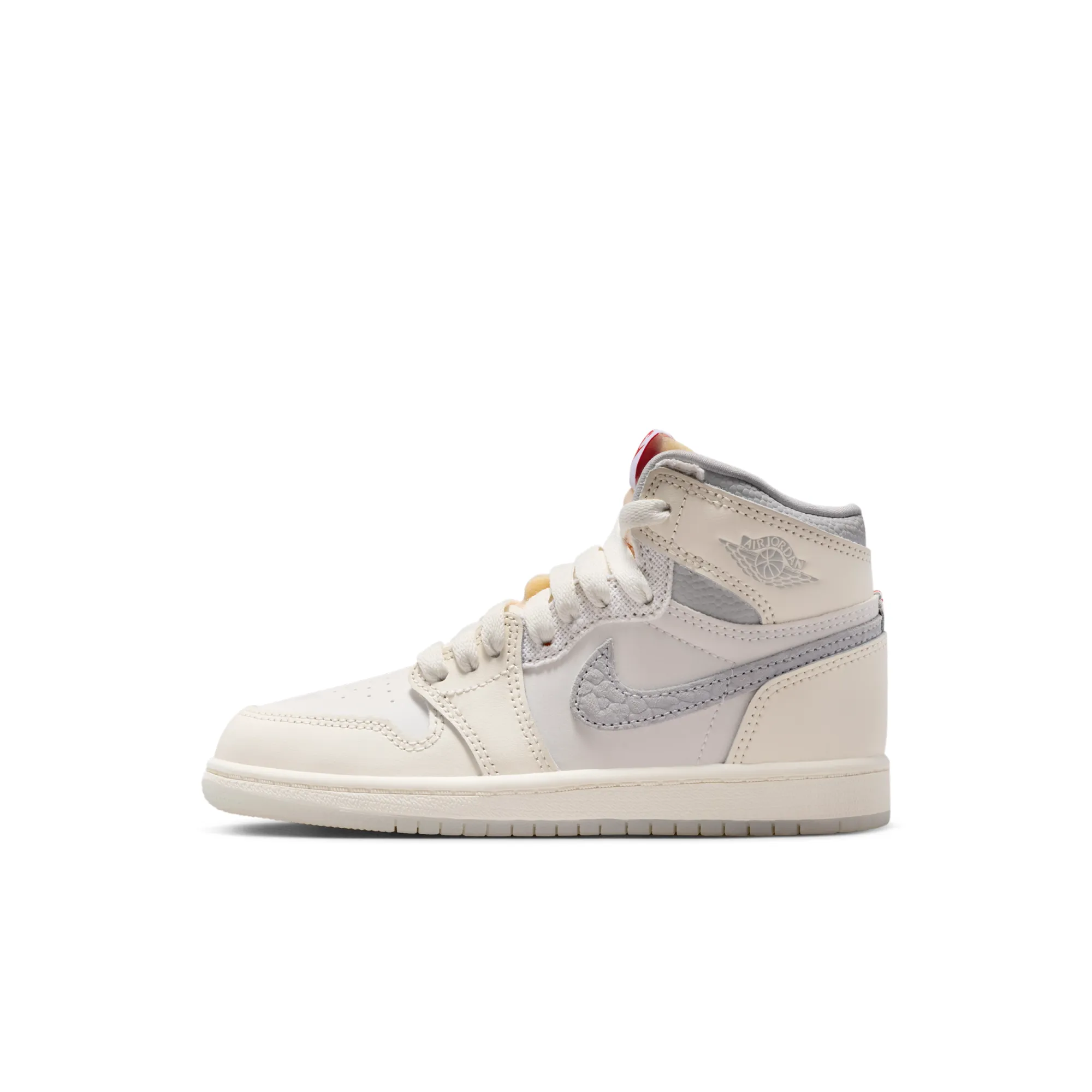 Nike Jordan 1 Retro High OG Younger Kids' Shoes - White