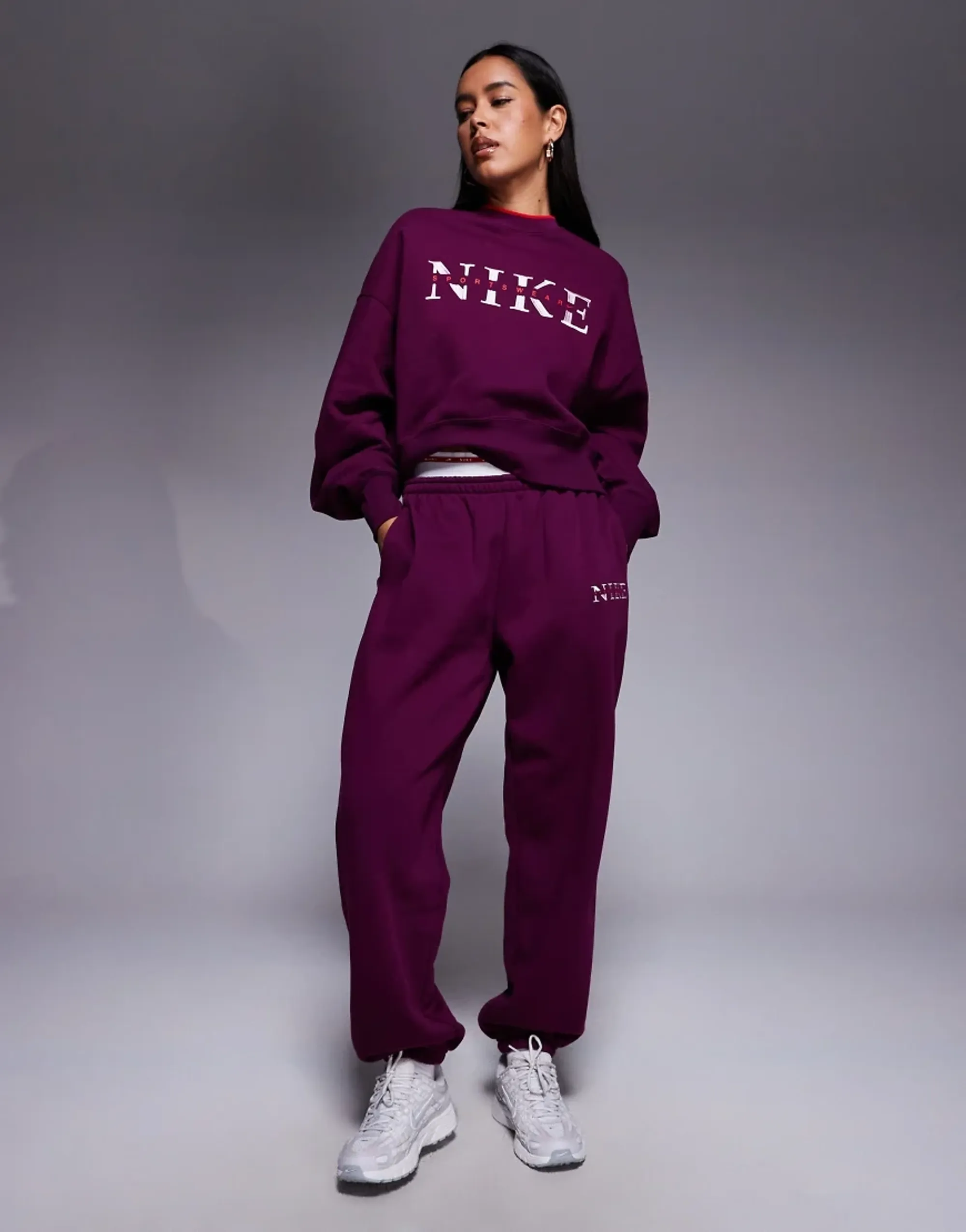 Nike Gym Life Swoosh Oversized Joggers In Burgundy-Red