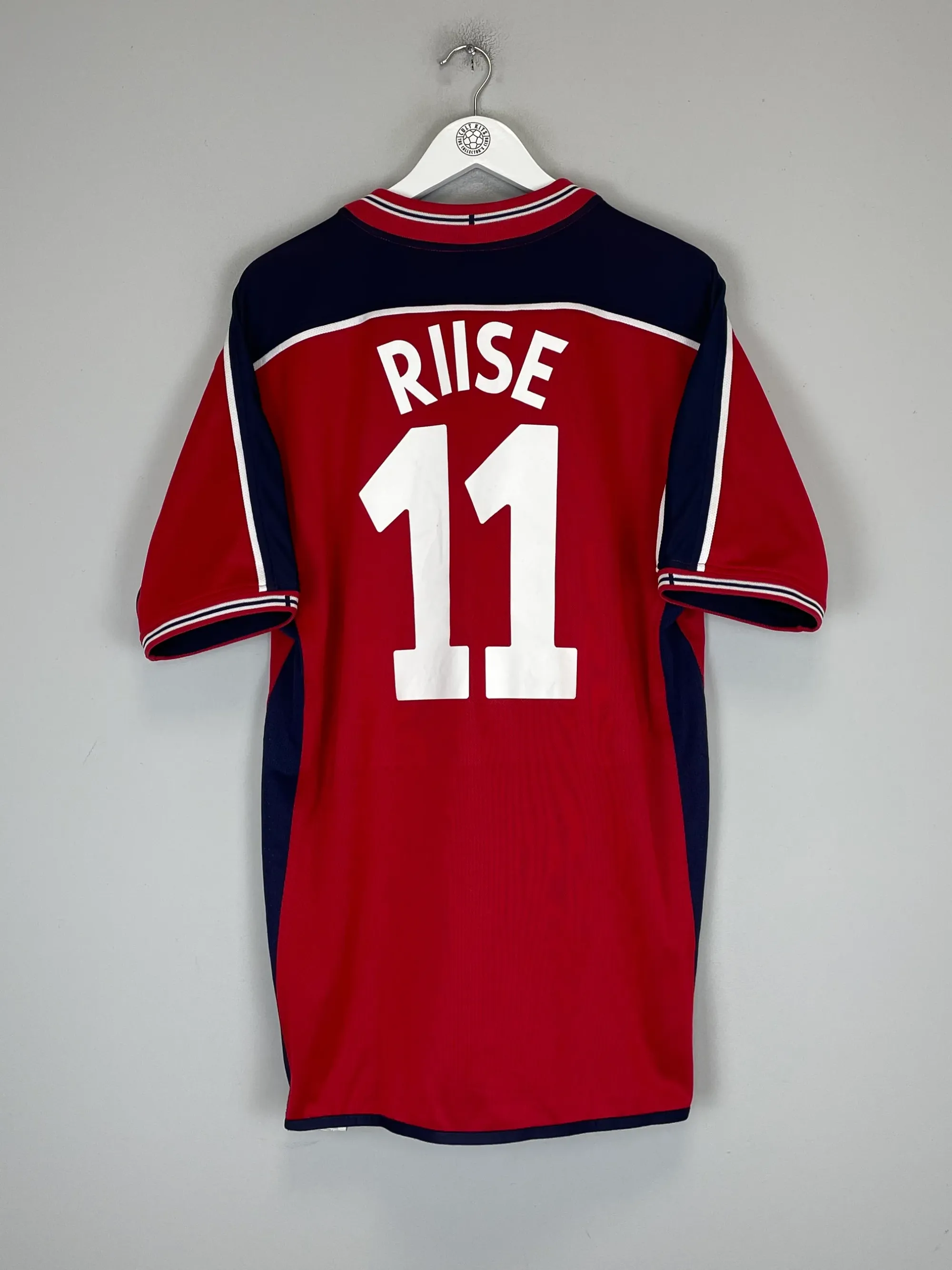 2003/04 NORWAY RIISE #11 HOME SHIRT (XL) UMBRO | CULT KITS