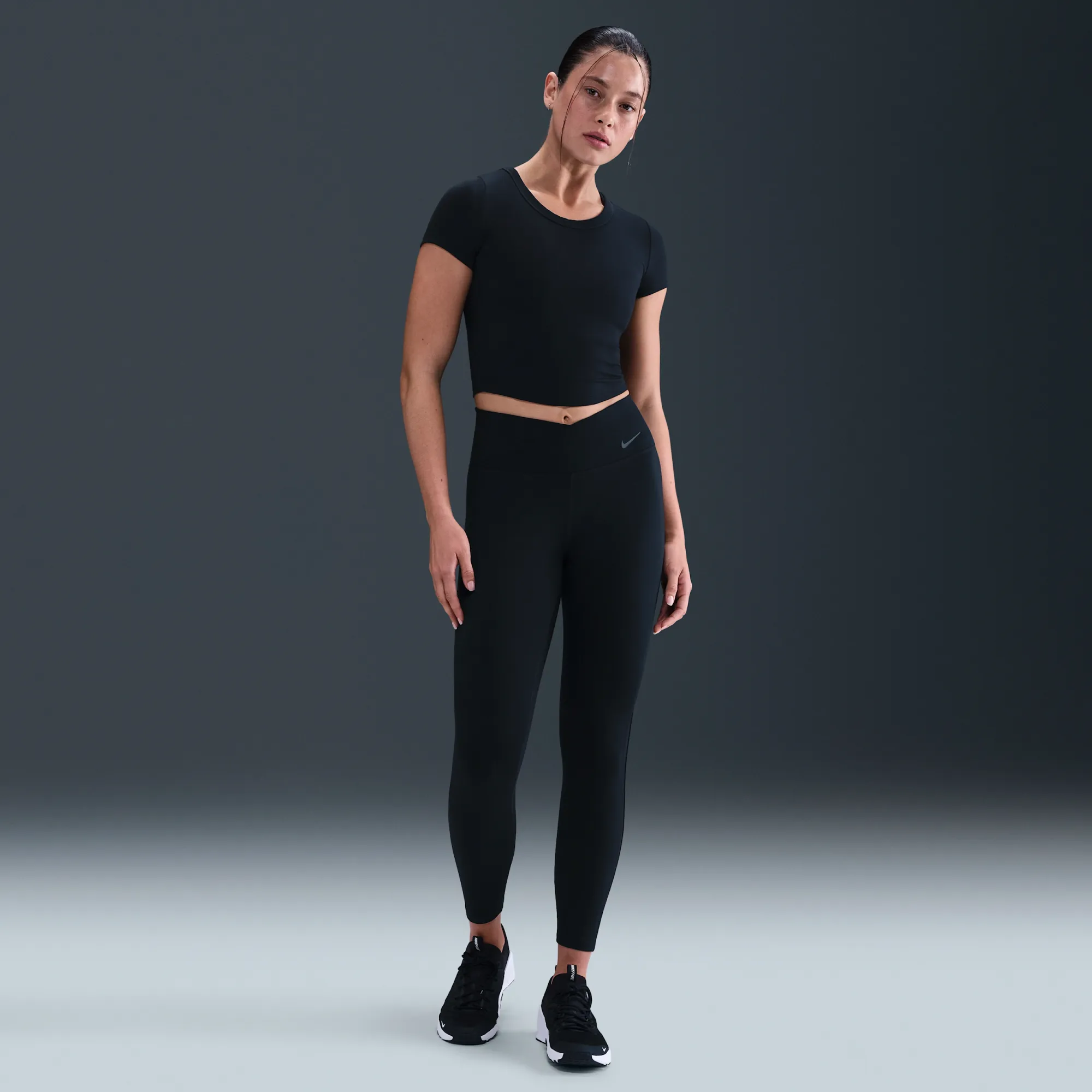 Nike One Women's High-Waisted 7/8 Leggings - Black - Polyester/Elastane