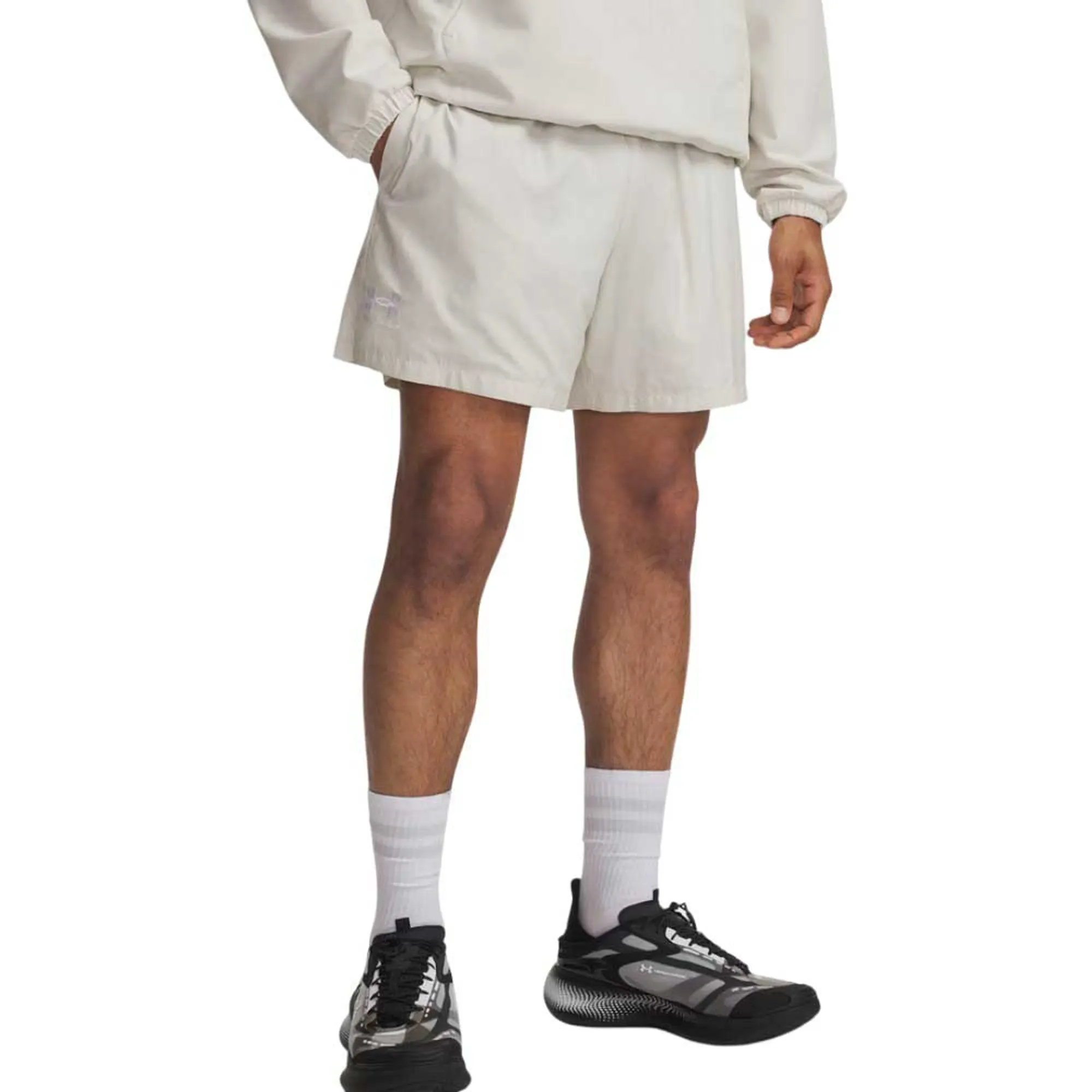 Under Armour  Icon Men's 5.5" Volley Shorts Summit White / White L