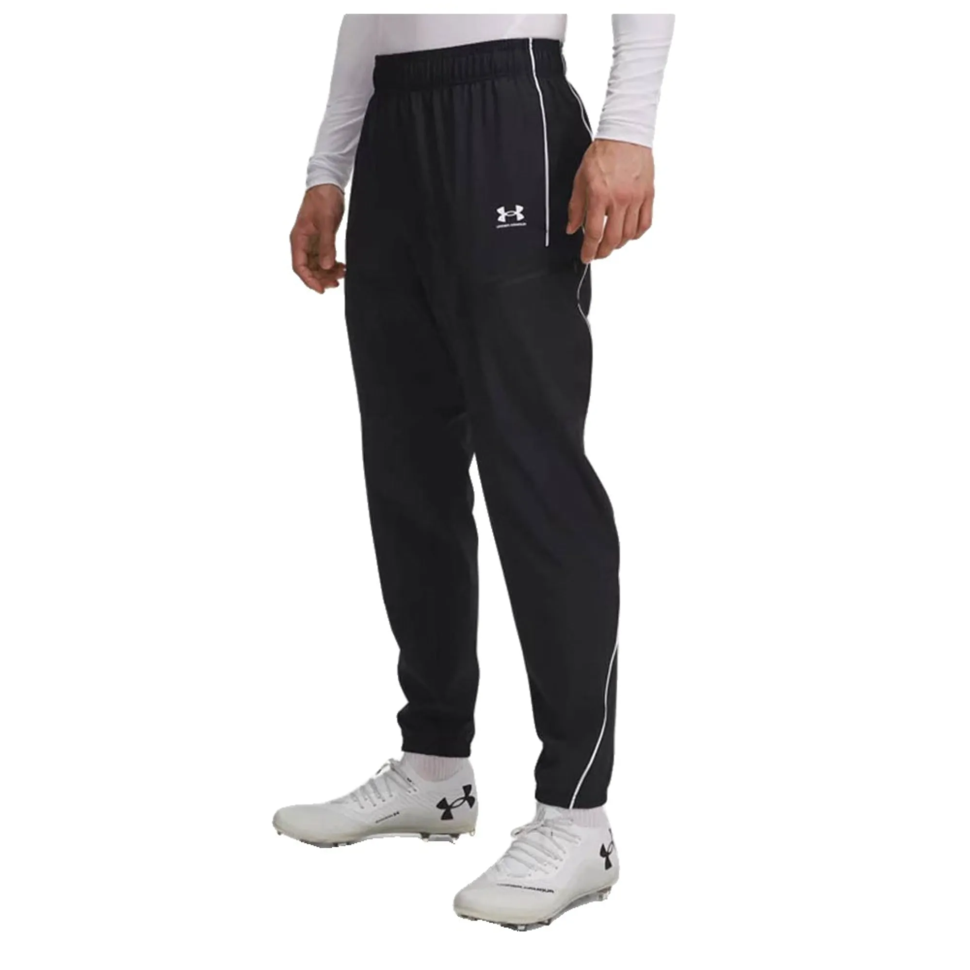 Under Armour  Challenger Men's Warmup Pants Black / White L