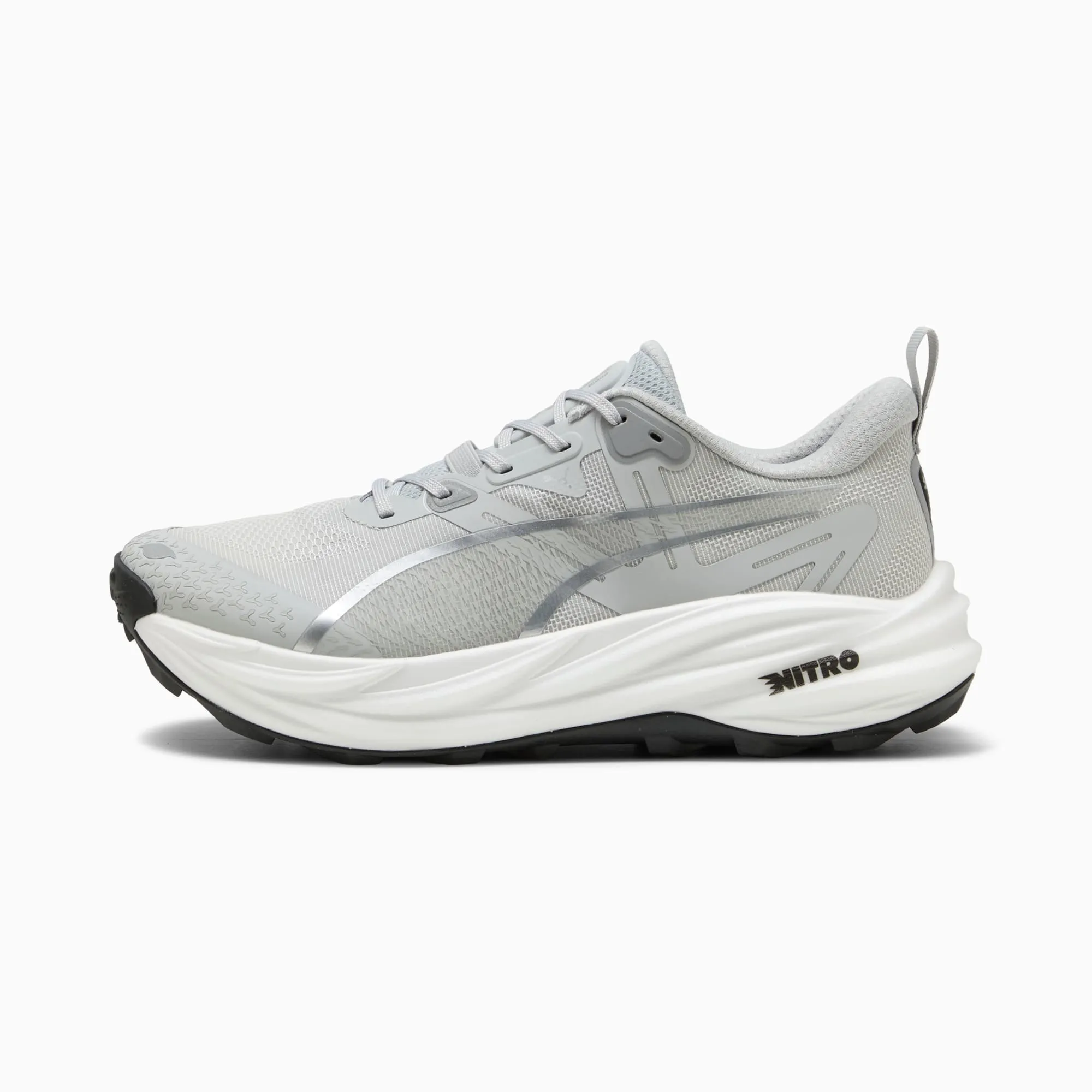 PUMA Voyage Nitroâ¢ 4 Running Shoes Men, Cool Light Grey/Silver, size 10