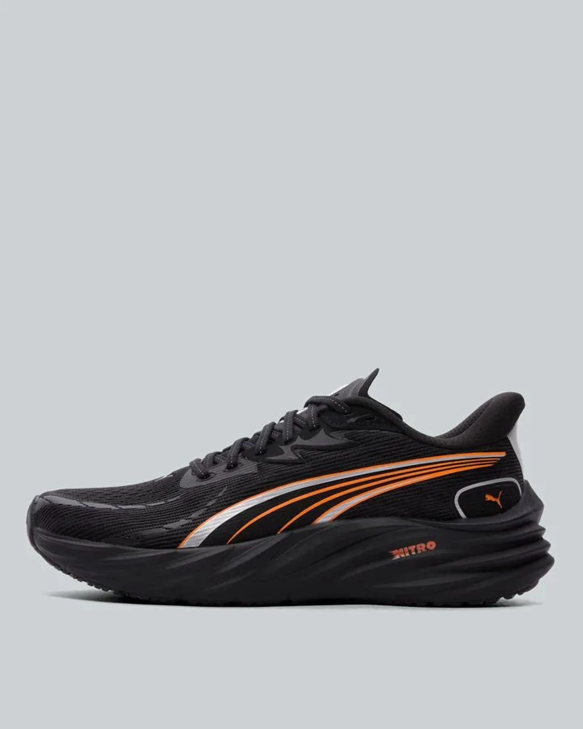 PUMA Velocity Nitroâ¢ 4 Running Shoes Men, Black/Heat Fire, size 10