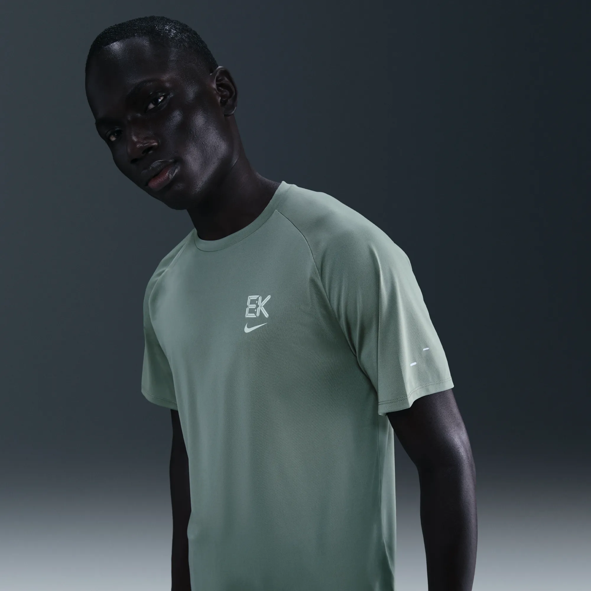 Nike Stride 'Eliud Kipchoge' Dri-FIT ADV Short-Sleeve Running Top - Grey