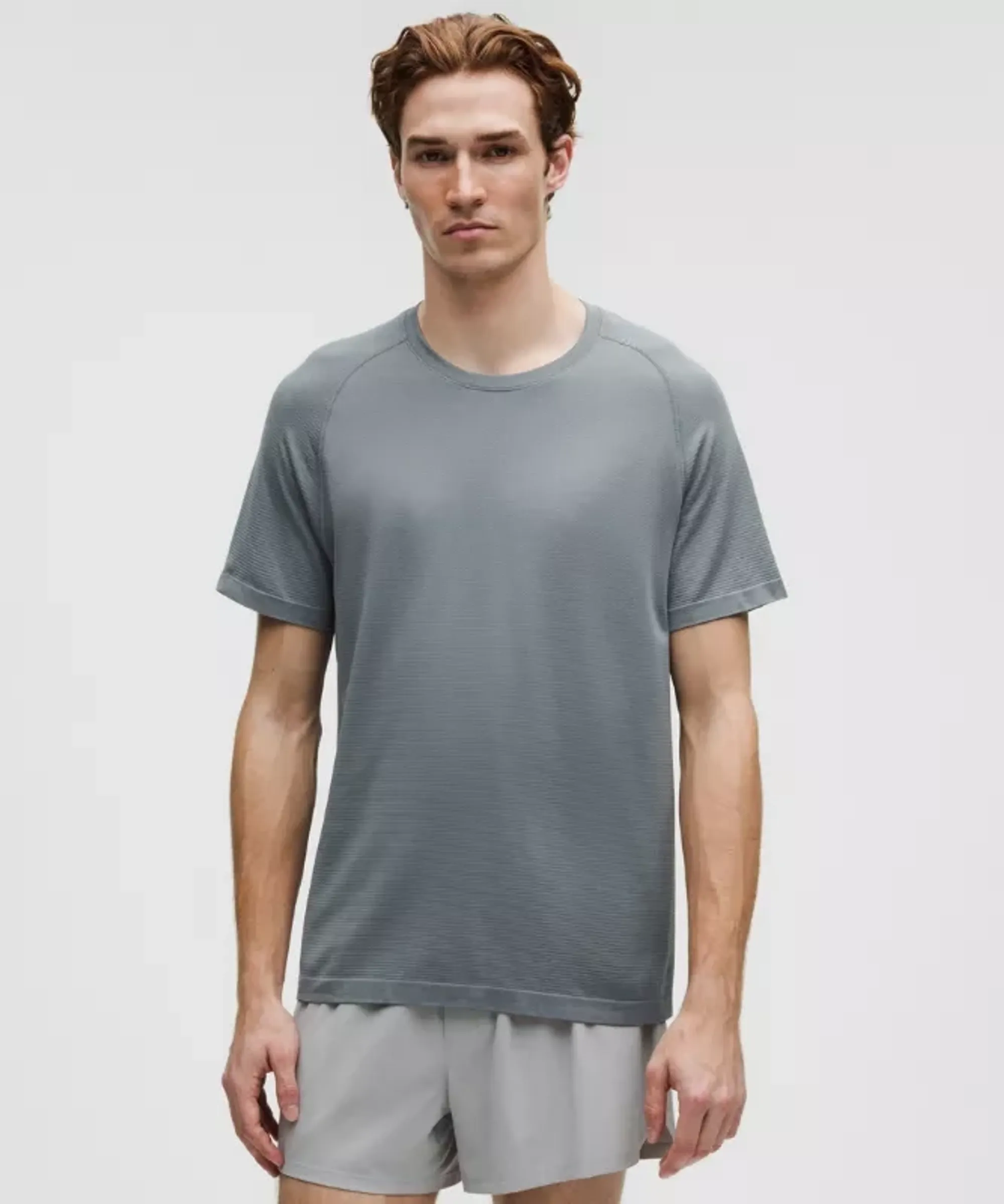 lululemon – Men's Metal Vent Tech Short-Sleeve Shirt – Color Grey – Size Large