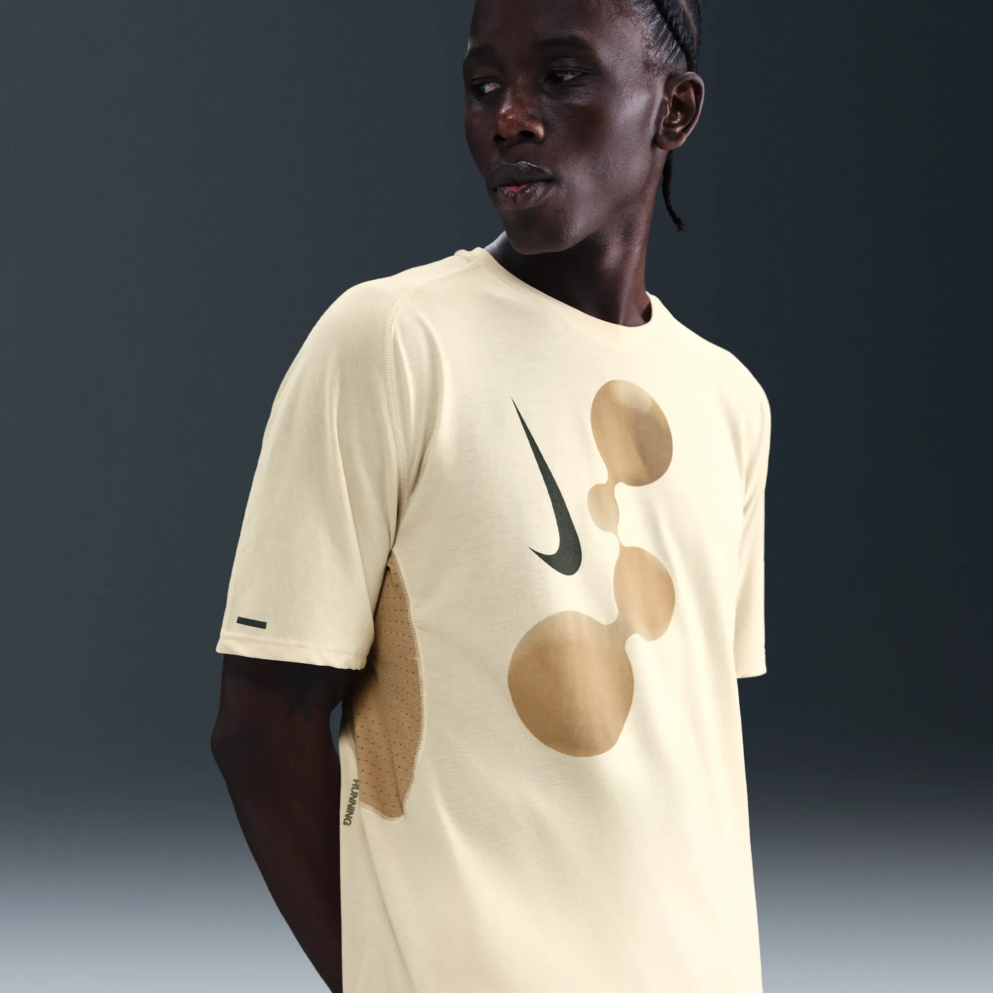 Nike Trail Solar Chase Men's Dri-FIT ADV Short-Sleeve Running Top
