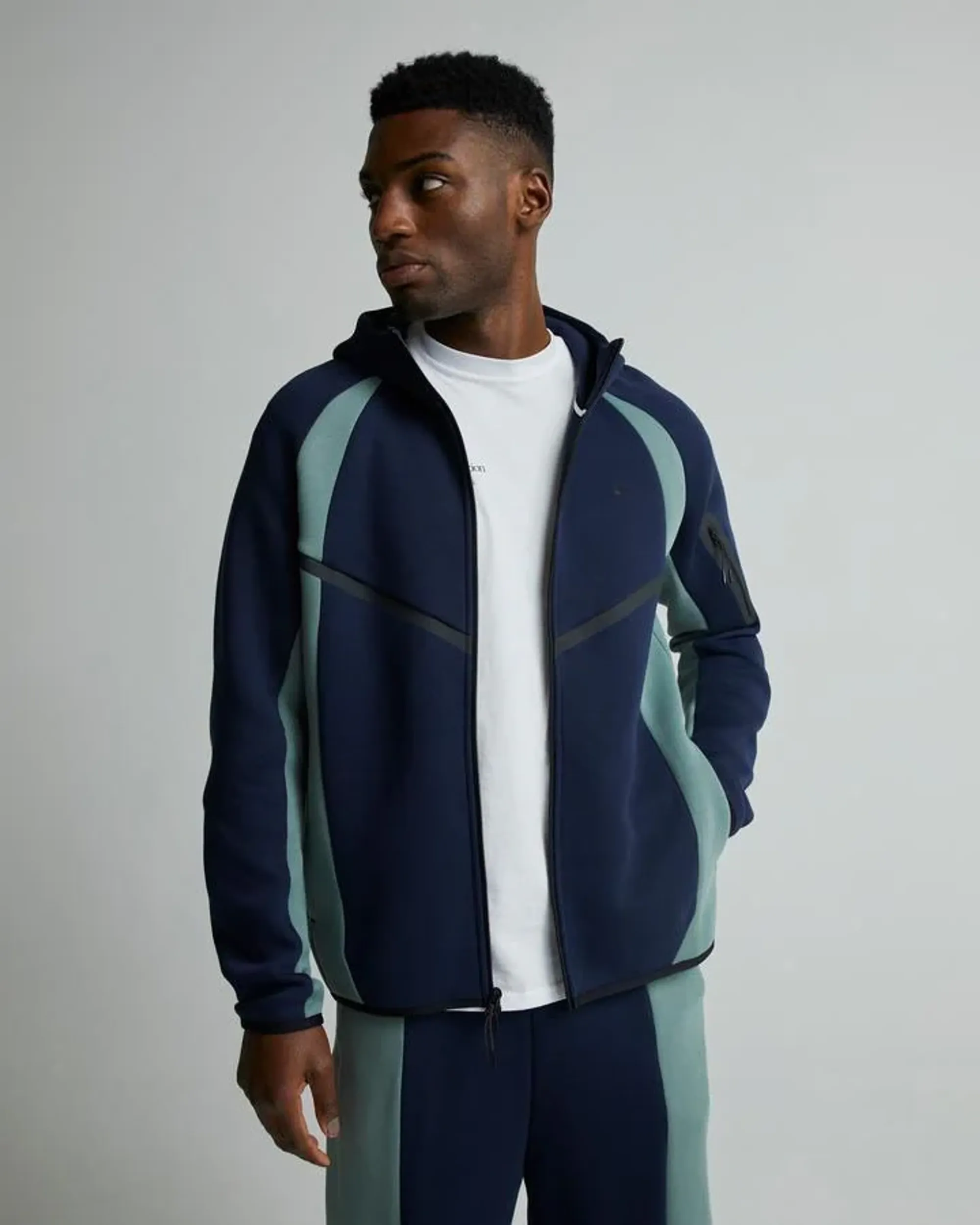 Nike Tech Fleece Men Hoodies - Blue