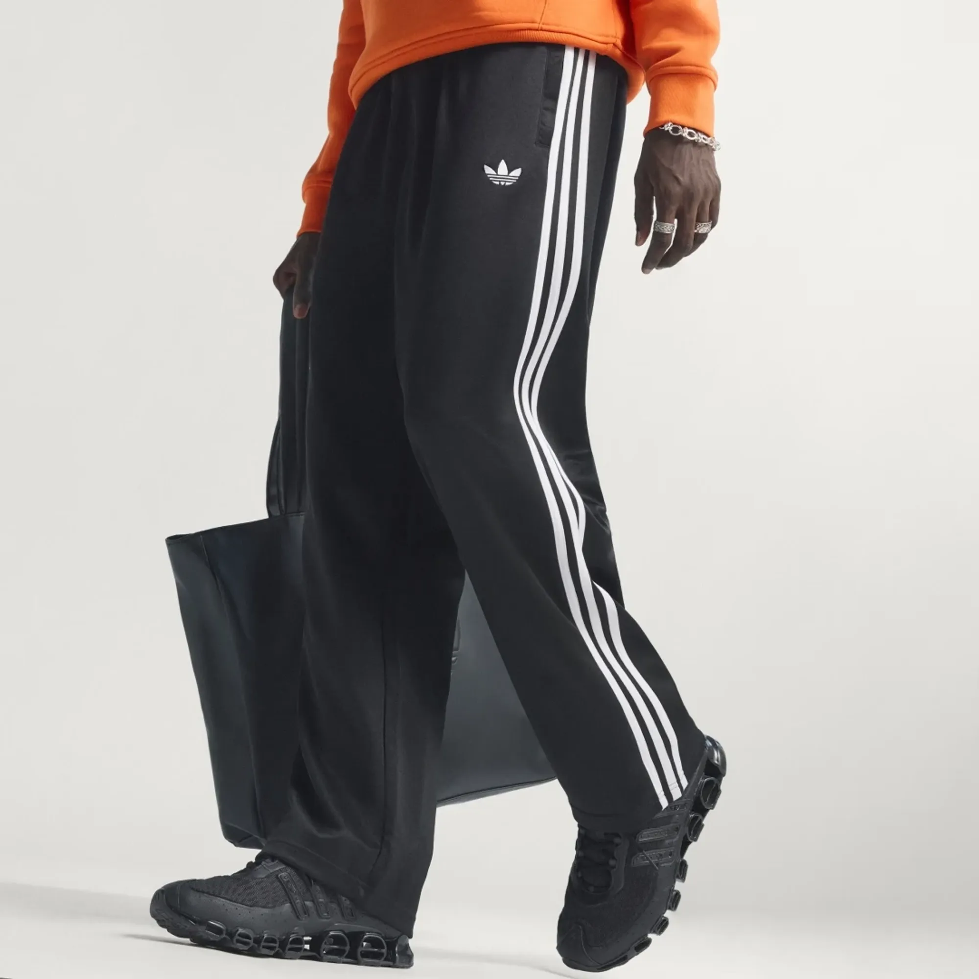 adidas ADICOLOR LOOSE Tracksuit Bottom