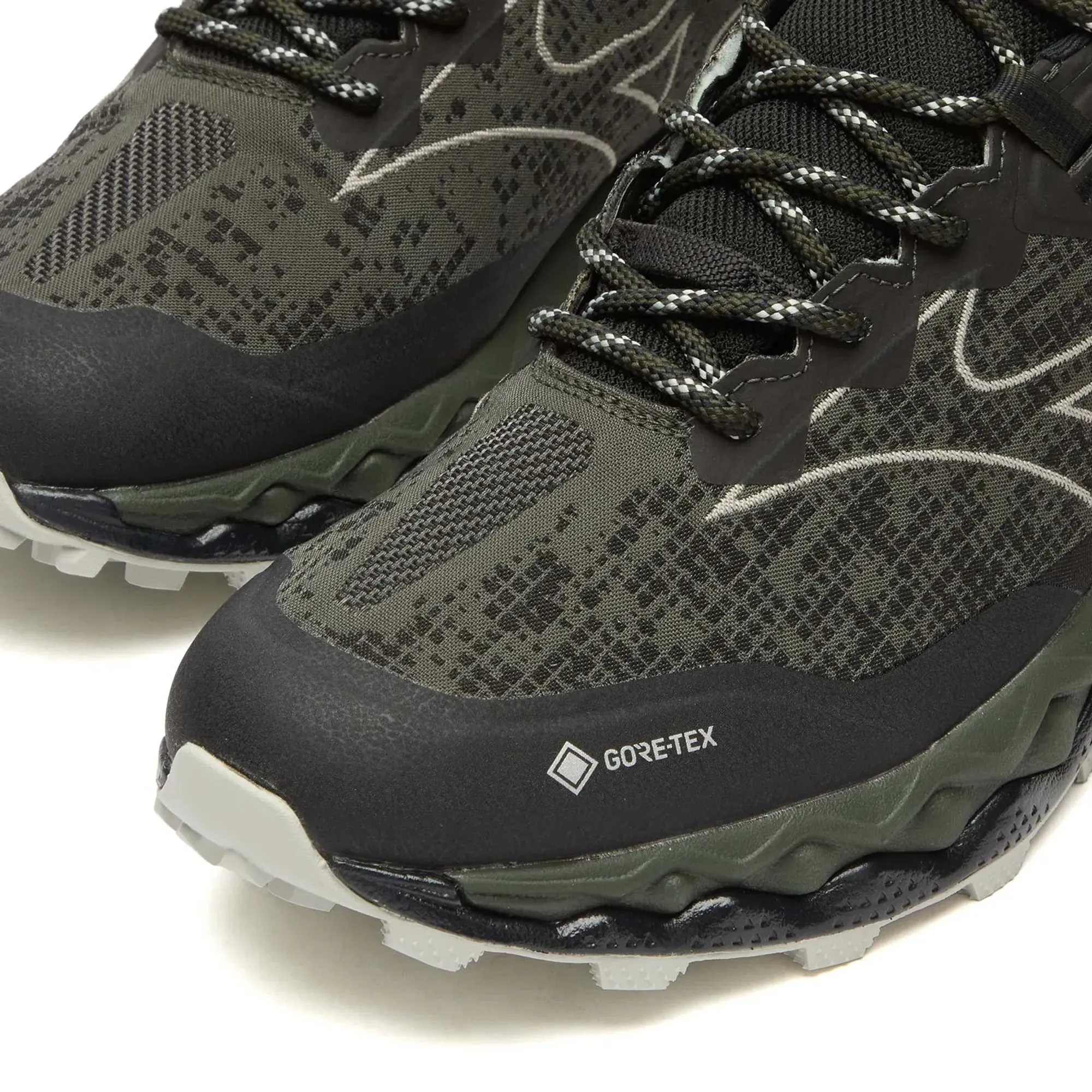 Mizuno Men's x Maharishi Wave Mujin LS Gore-tex Sneaker Rosin/Cool