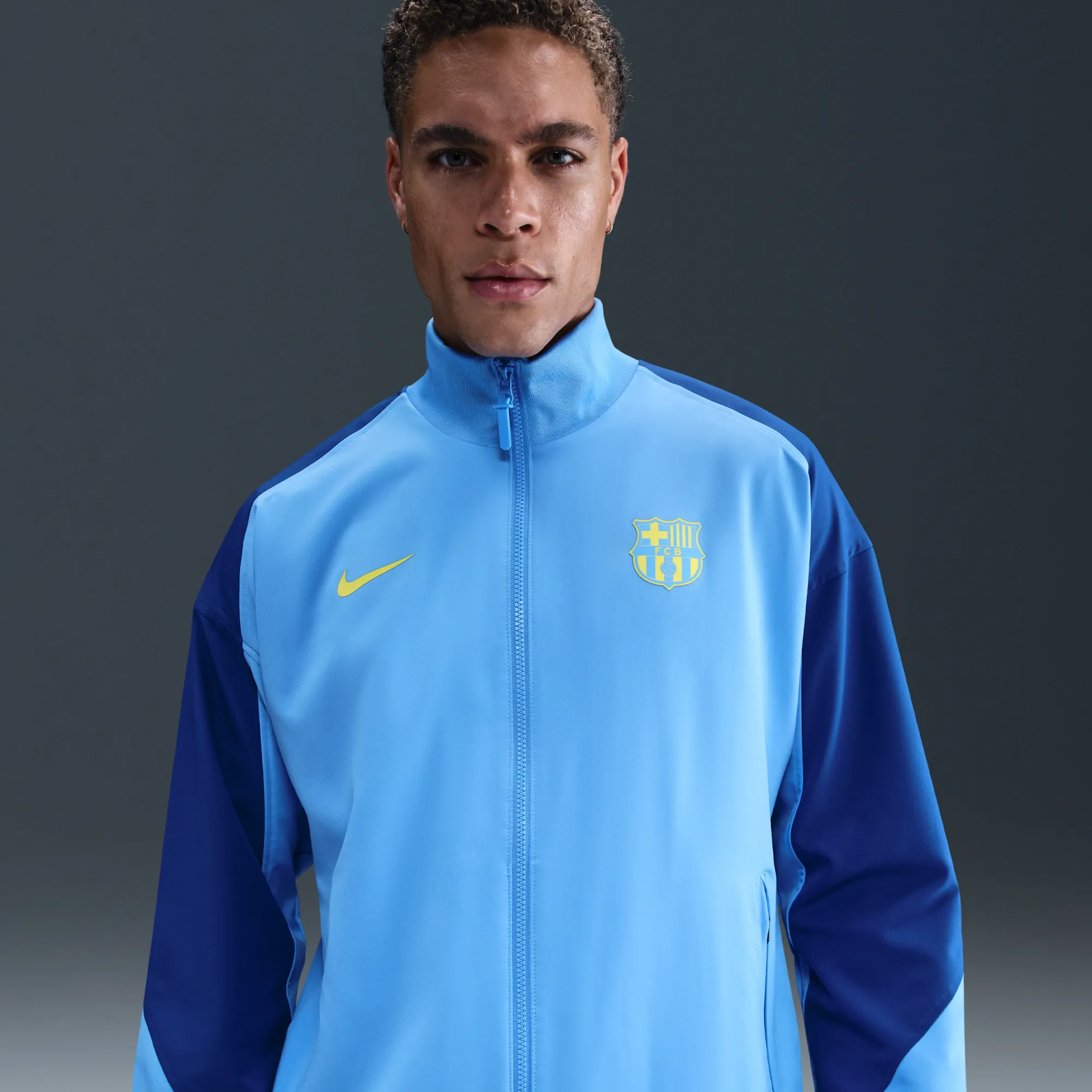 FC Barcelona Strike Fourth Men's Nike Dri-FIT Football Anthem Jacket - Blue - Polyester