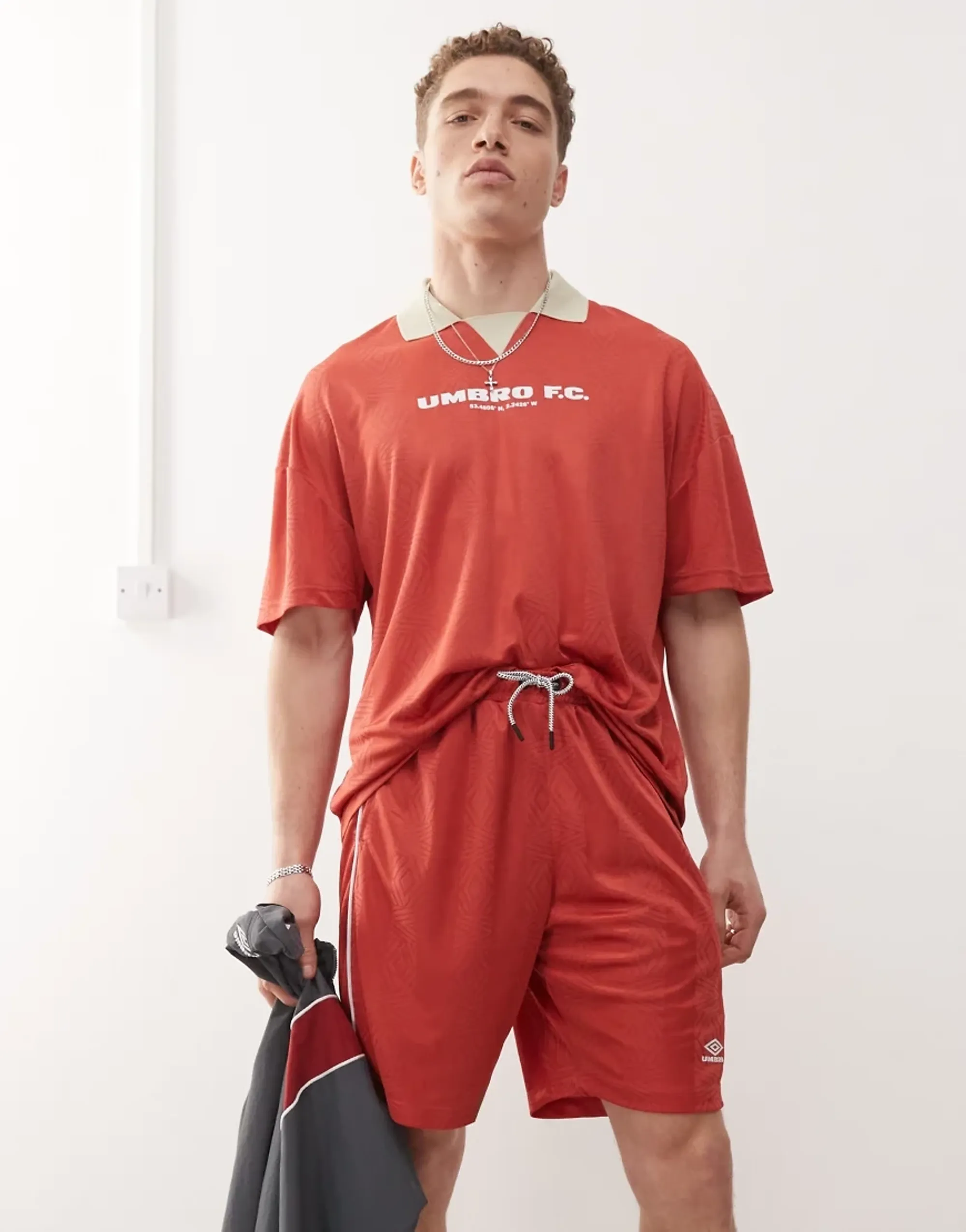 Umbro Football Short Sleeve T-shirt