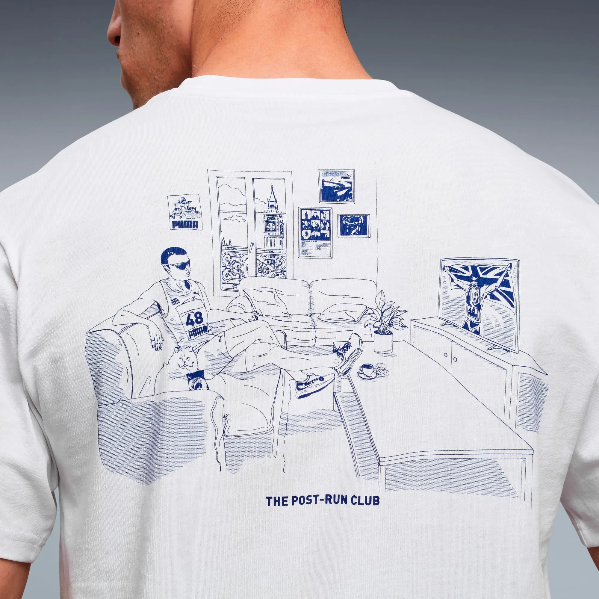 PUMA Graphic Run Club LDN Tee Shirt Unisex, White, size Large