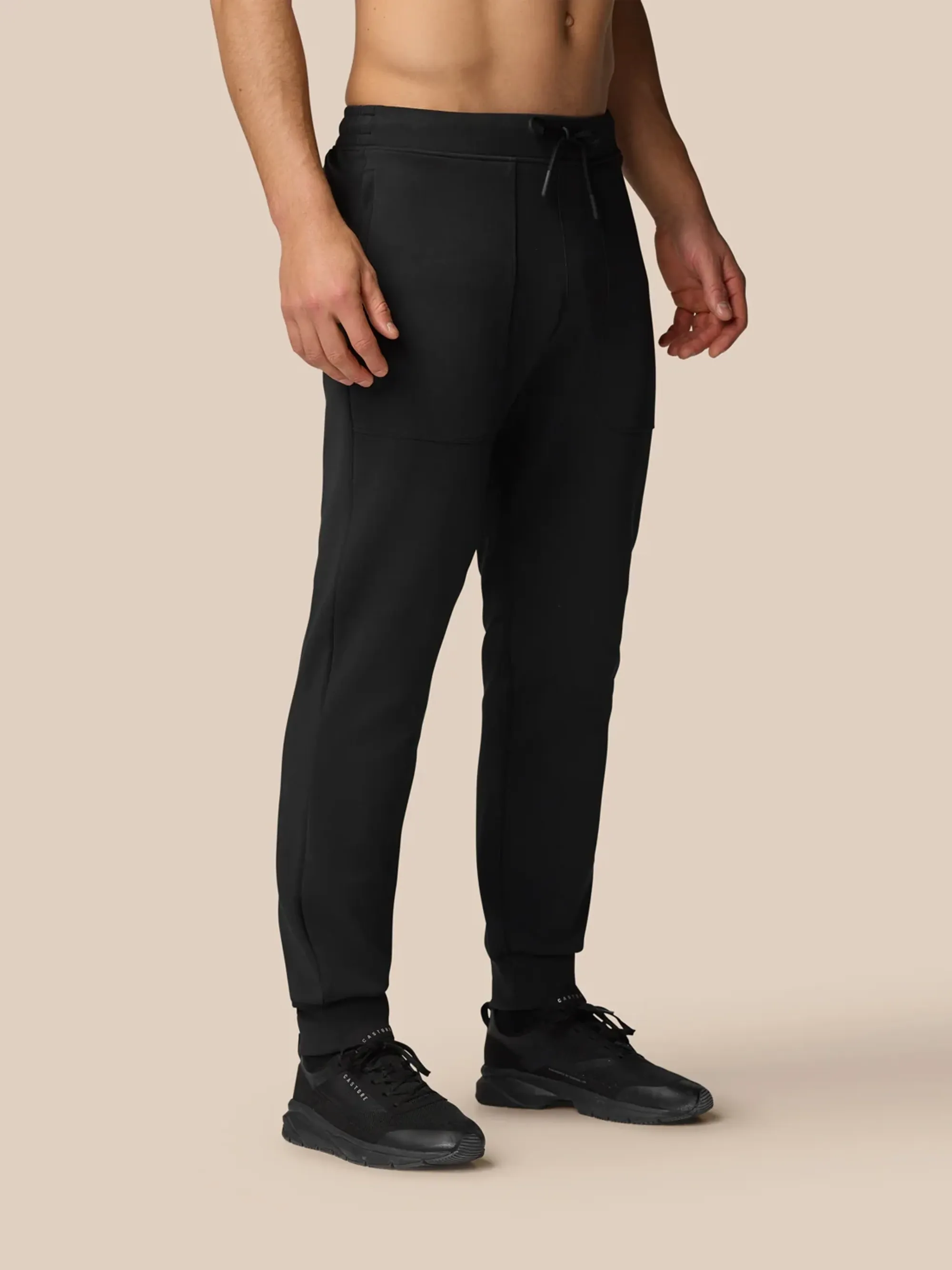 Castore Flex Travel Joggers - Black