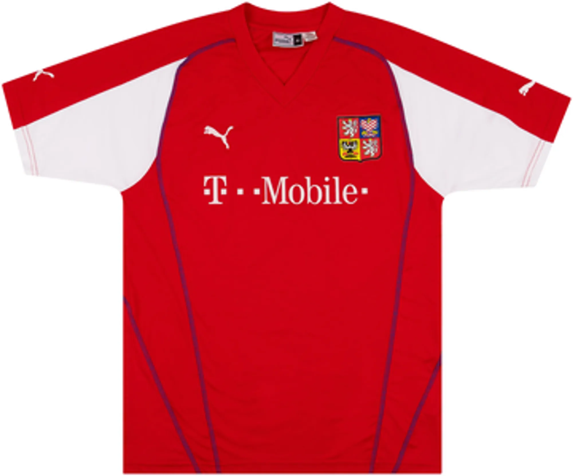 2004-05 Czech Republic Basic Home Shirt EL