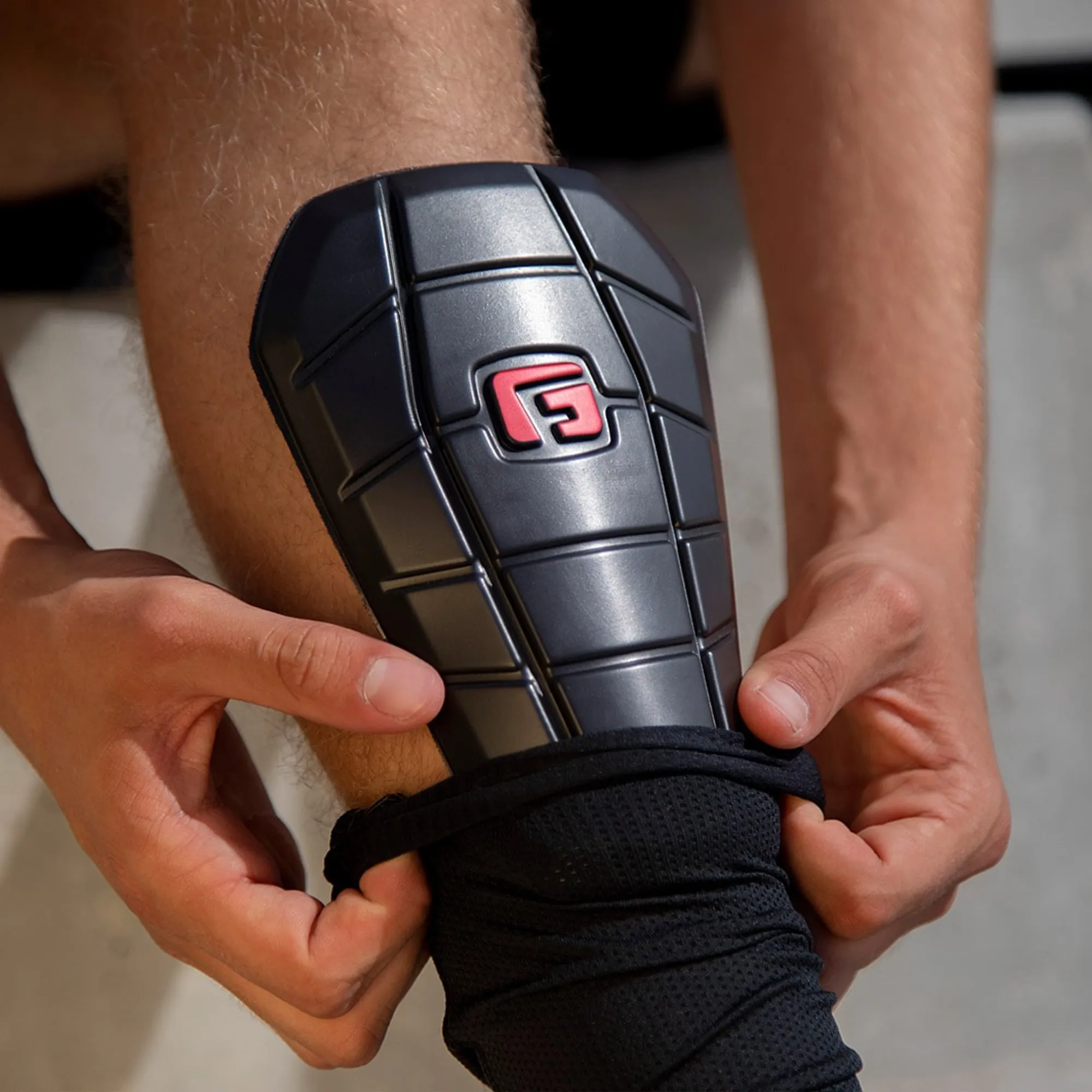 G Form Pro S Blade Shinpads