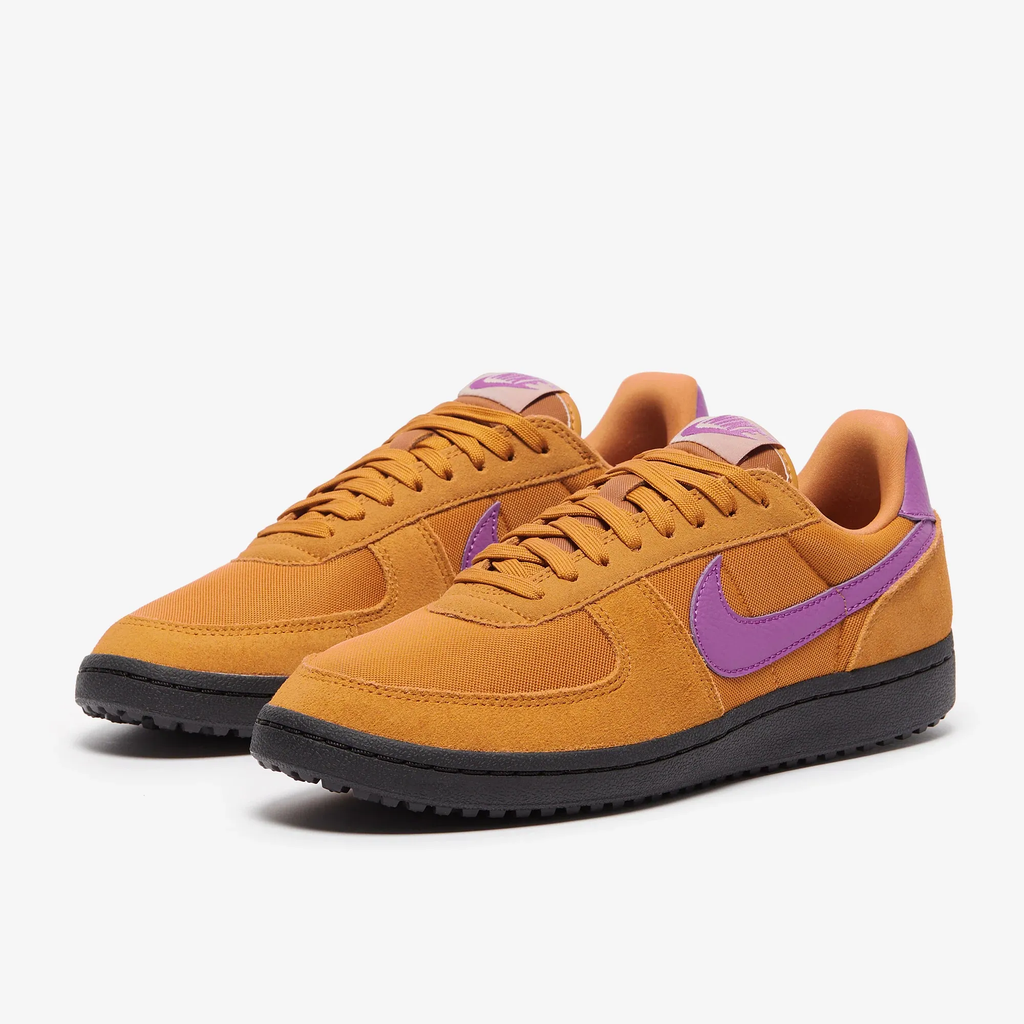 Nike Sportswear Womens Field General