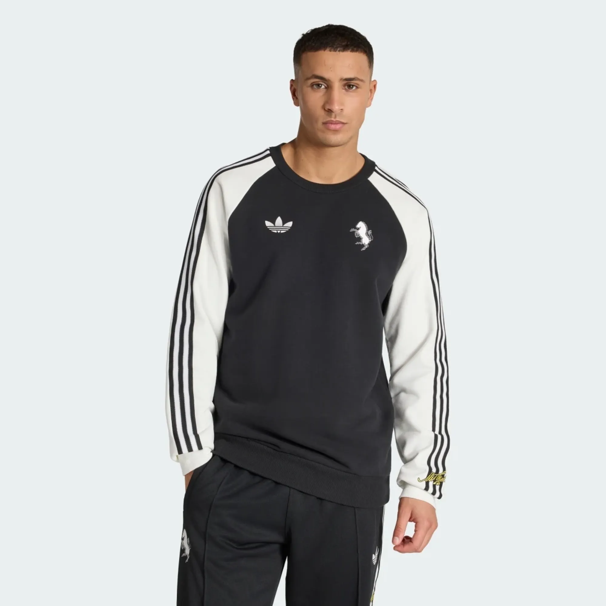 adidas Originals adidas Juventus FC Originals Crew Sweatshirt