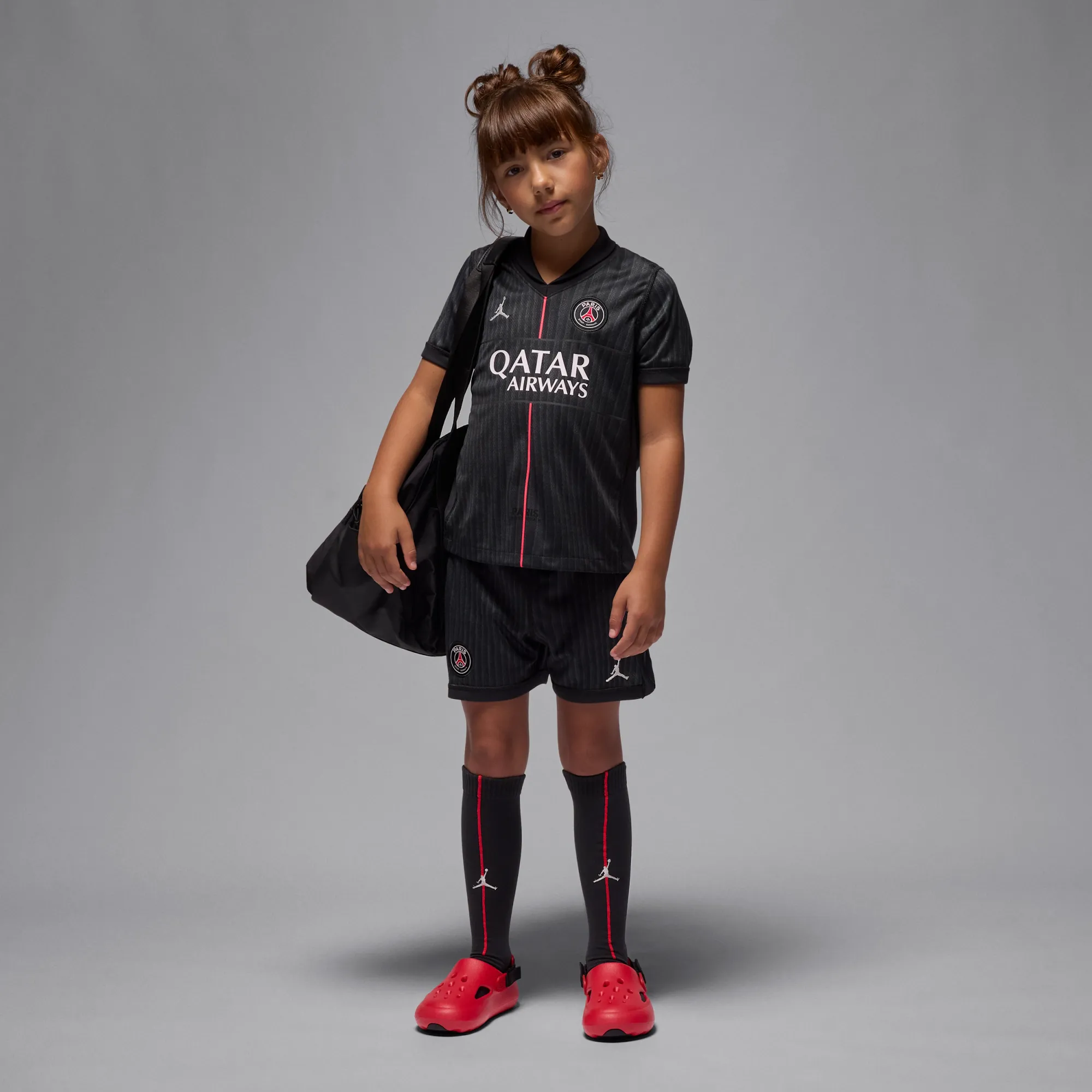 Nike Jordan Nike Paris Saint-Germain 2025/26 Stadium Fourth Younger Kids' Jordan Football Replica 3-Piece Kit - Black - Polyester