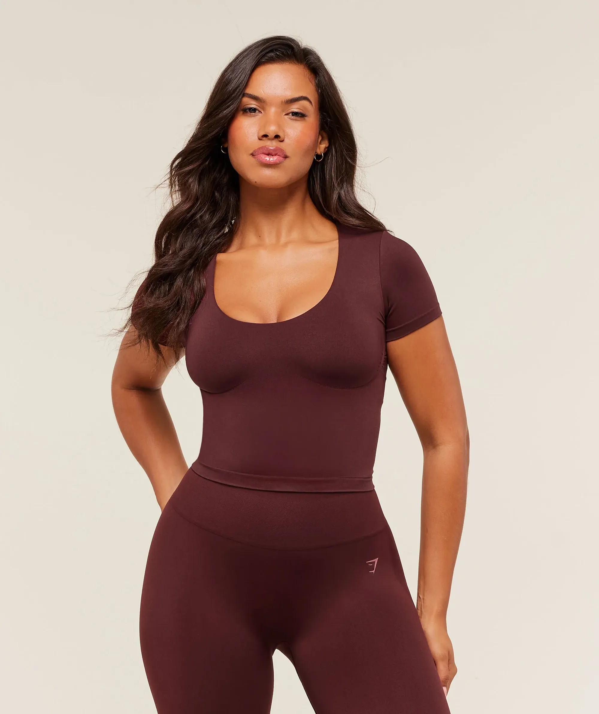 Gymshark Soft Sculpt T-Shirt With Shelf - Rich Maroon