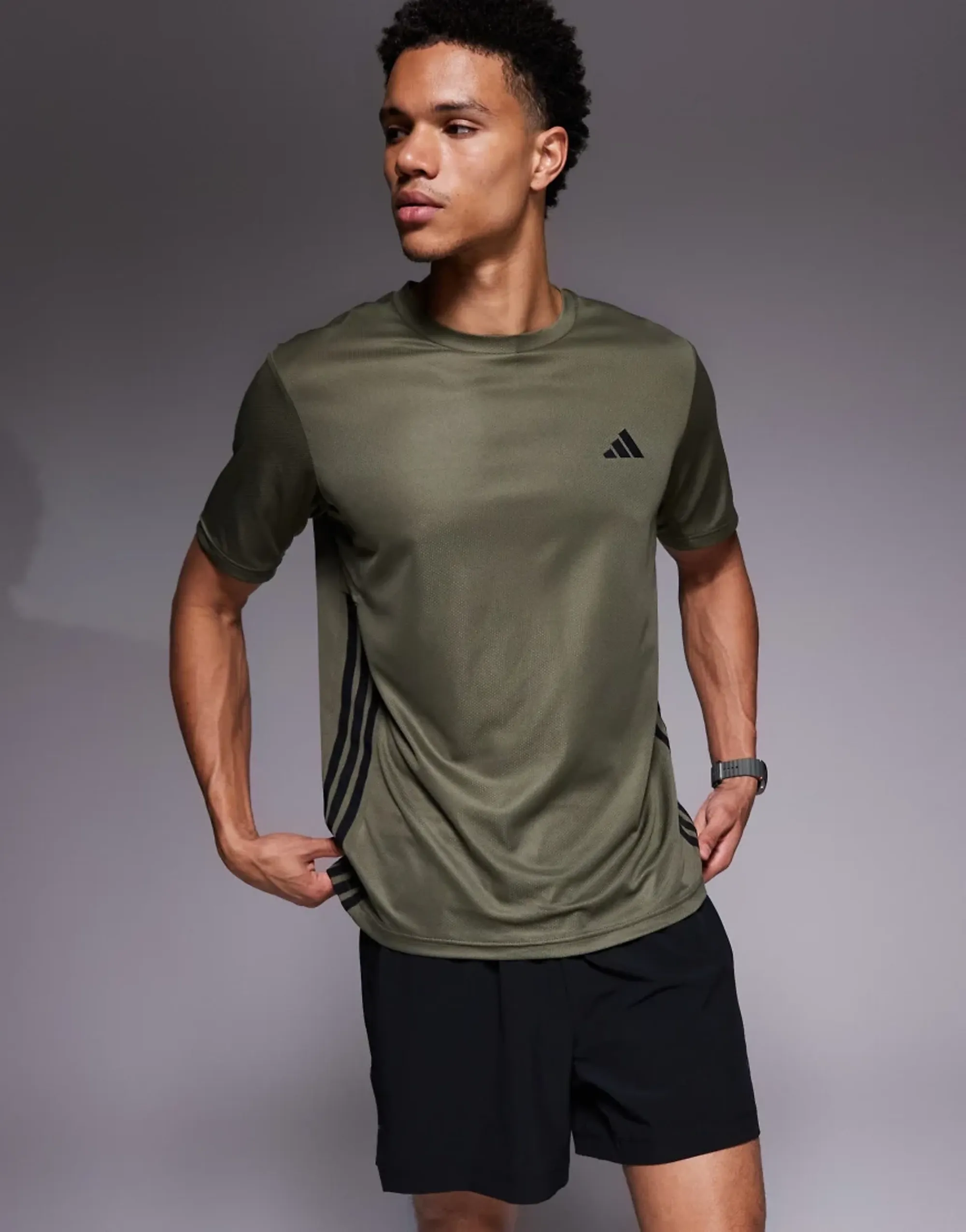 adidas Men's Fitness T-Shirt Workout Base Essentials - Khaki