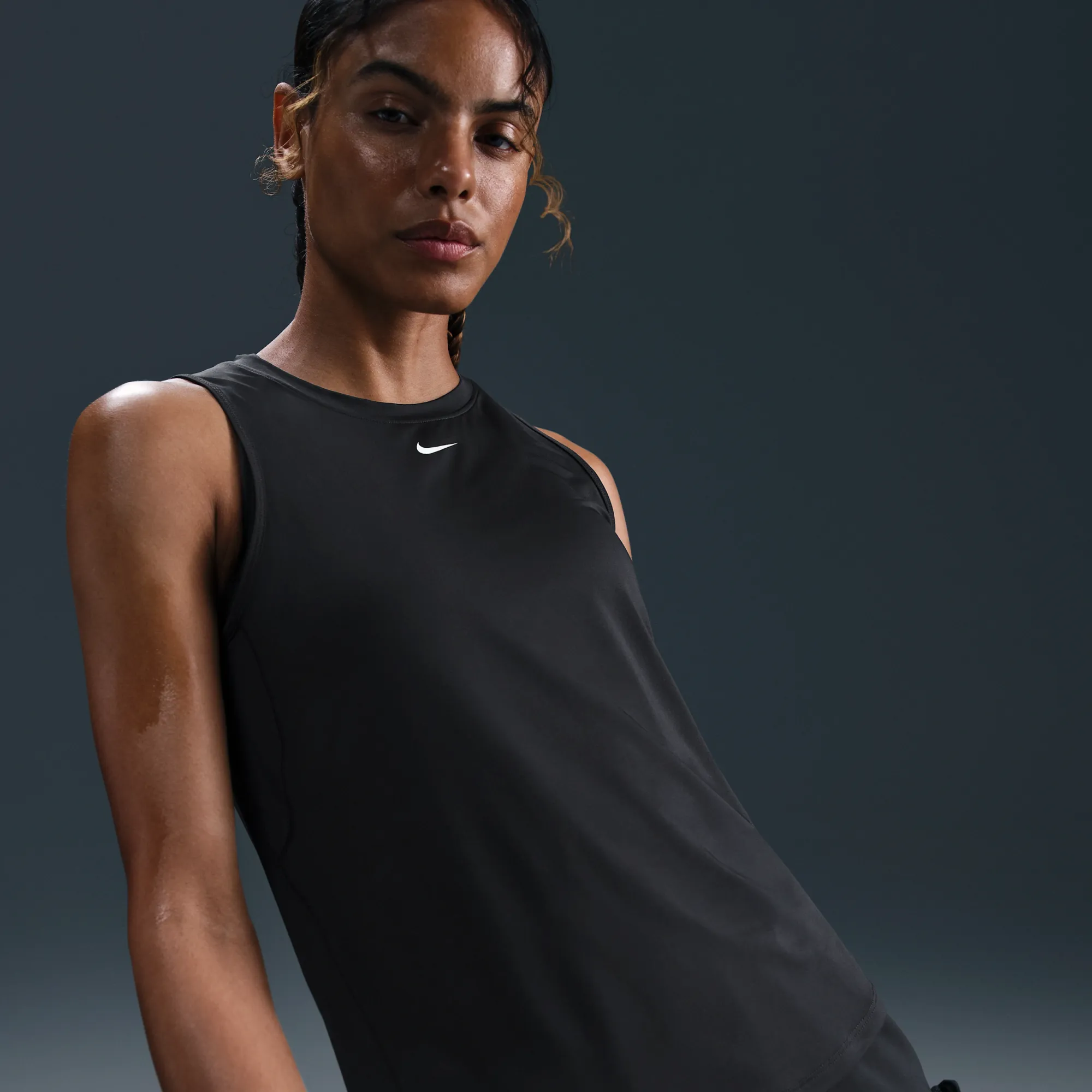 Nike One Classic Women's Dri-FIT Tank Top - Black - Polyester/Elastane