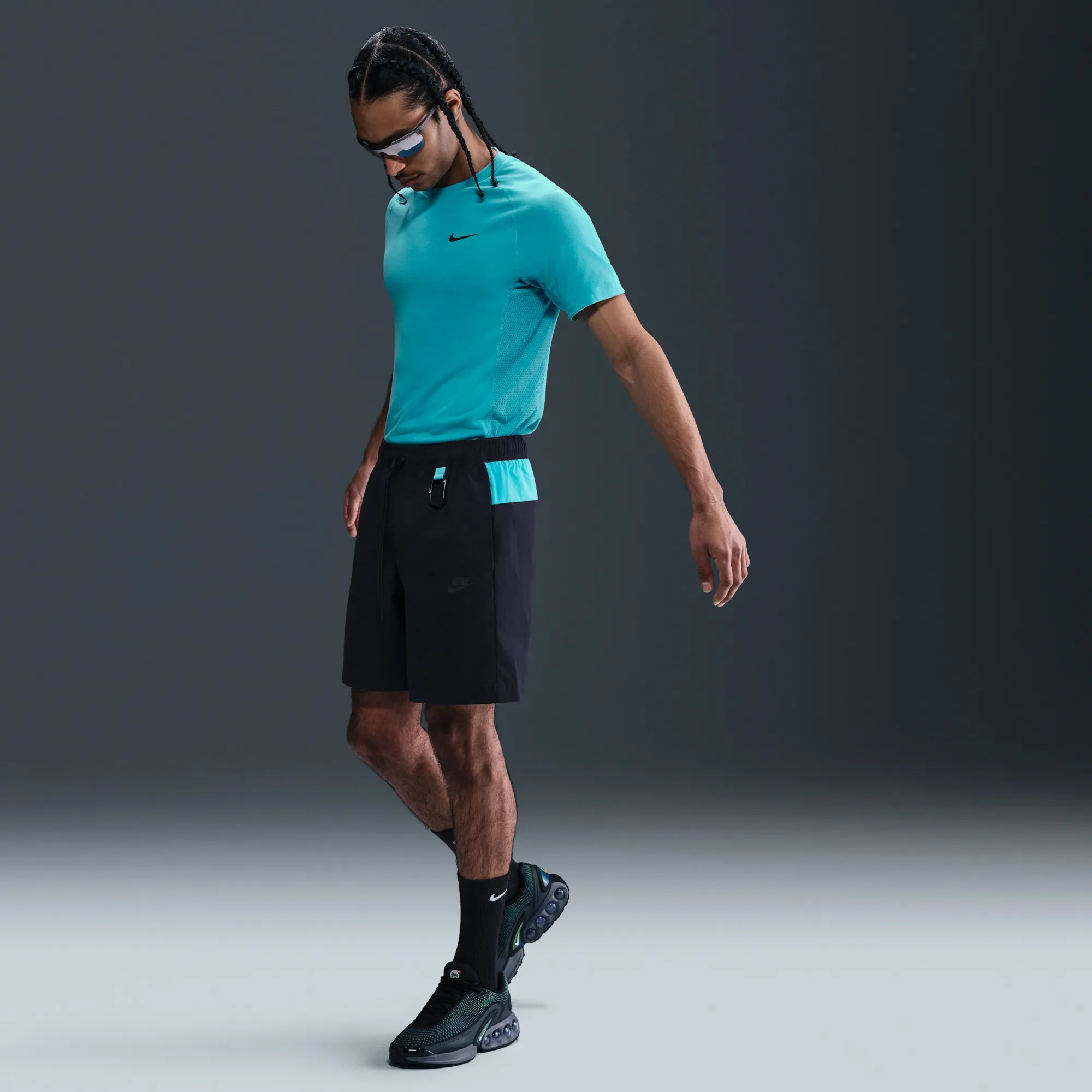 Nike Tech Men's Woven Shorts - Black - Nylon/Elastane