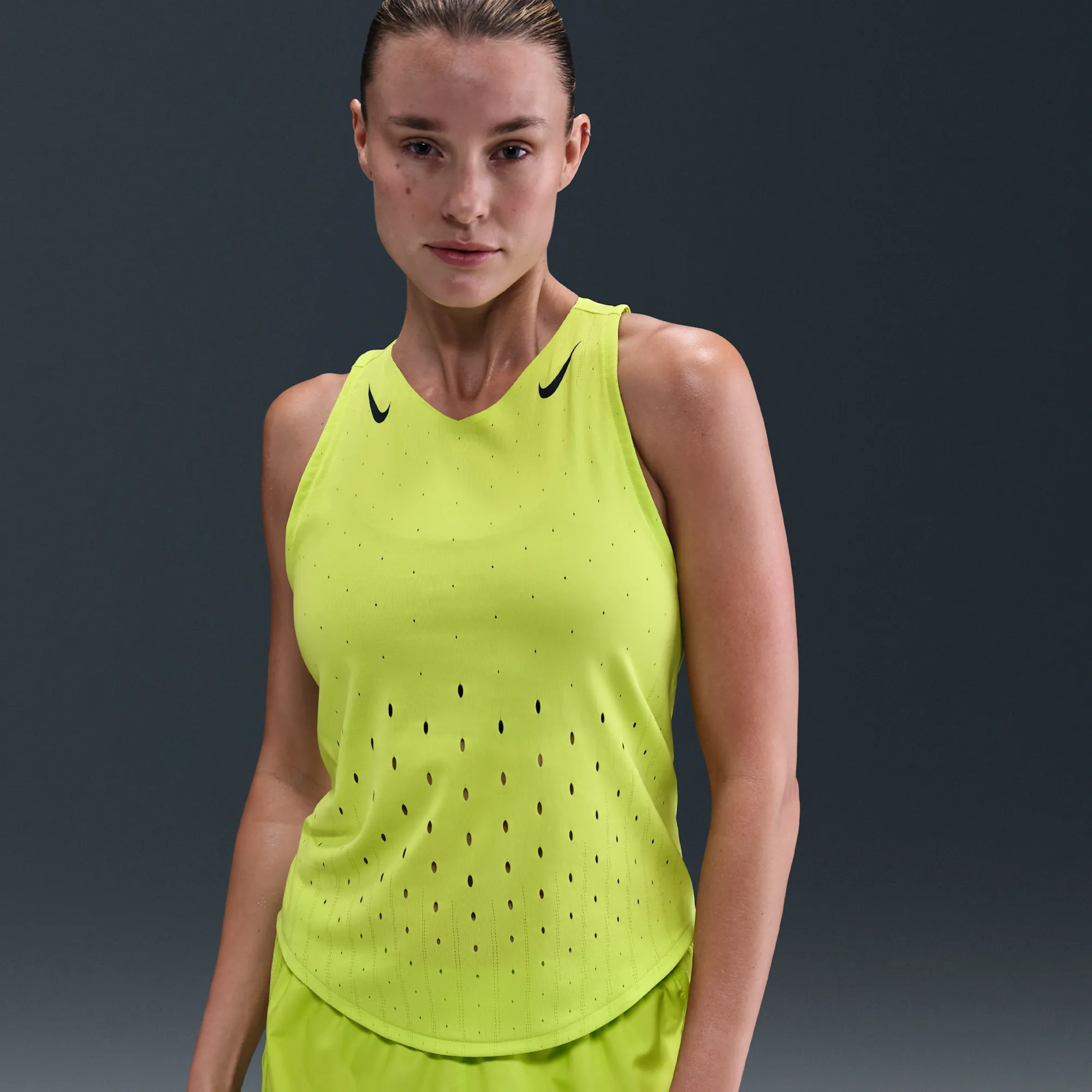 Nike AeroSwift Women's Dri-FIT ADV Running Vest - Green - Polyester
