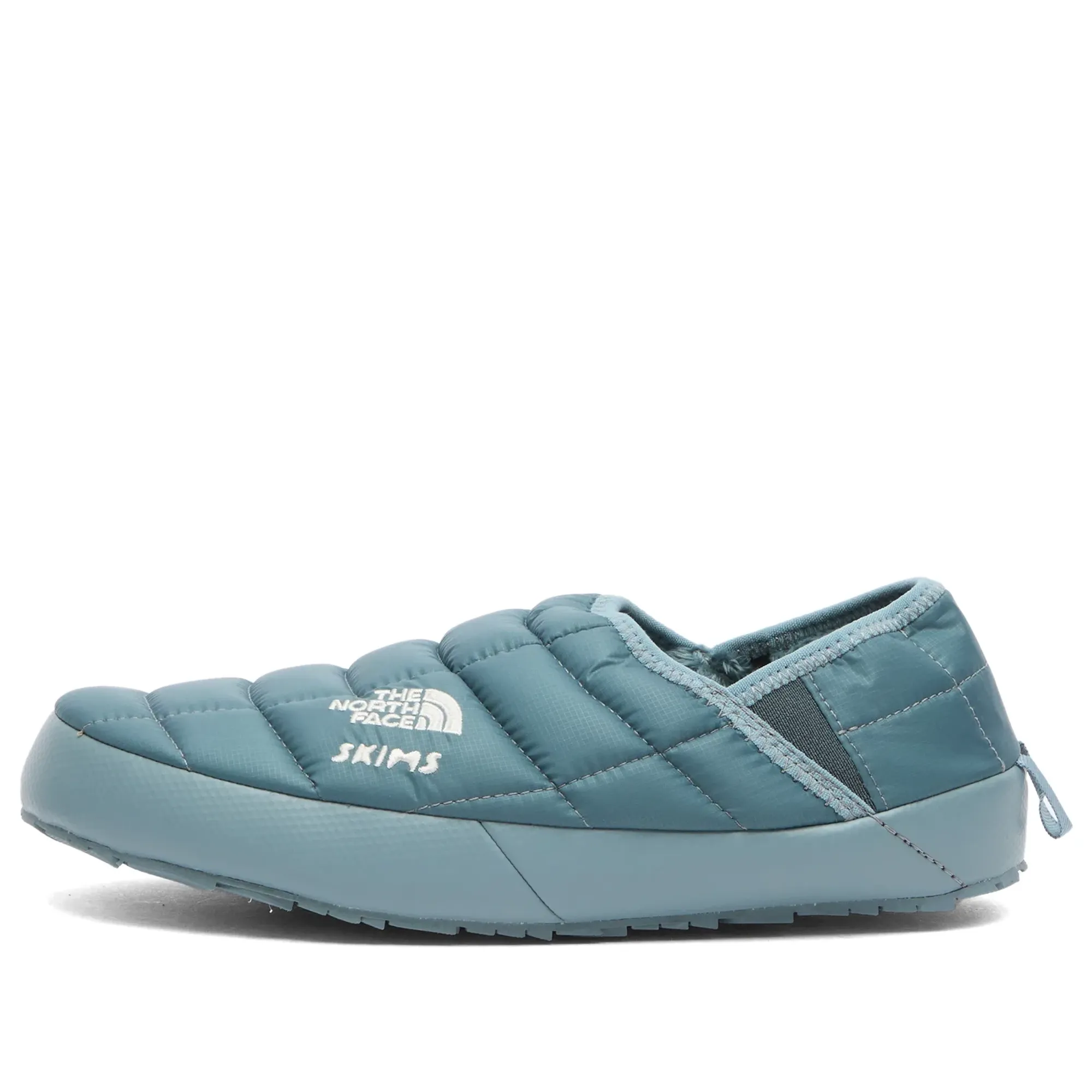 The North Face Women's x SKIMS Thermoball Traction Mule V Sk Kyanite