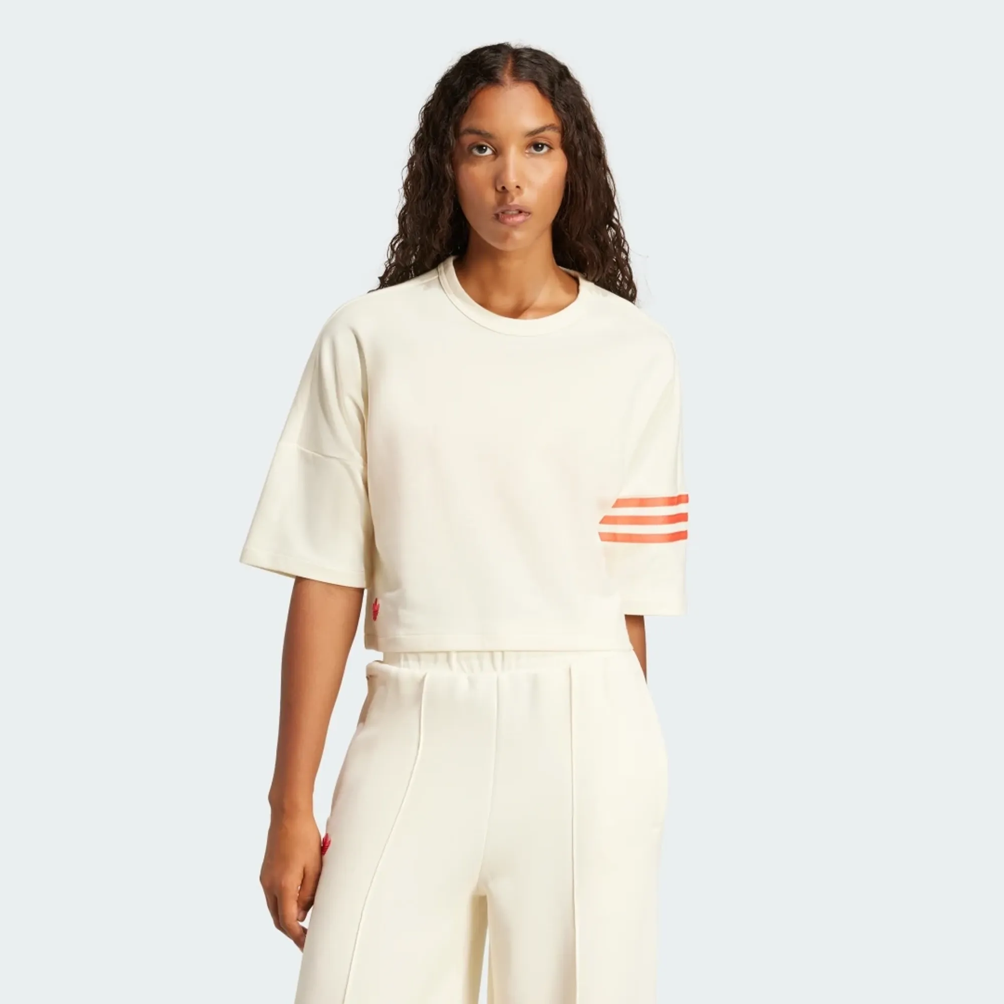 adidas Neuclassics T-Shirt