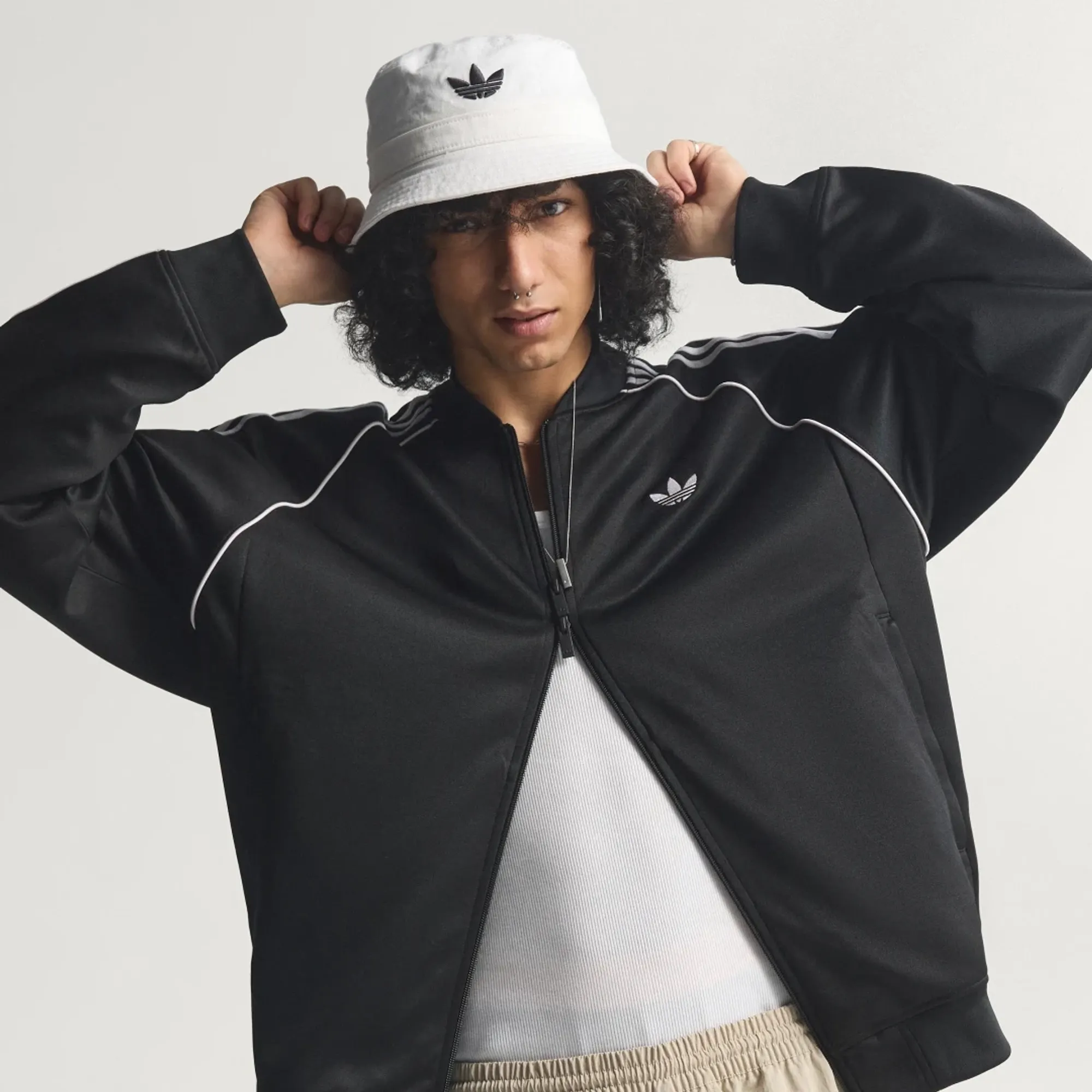 adidas SST ADICOLOR CLASSICS LOOSE TRACK TOP