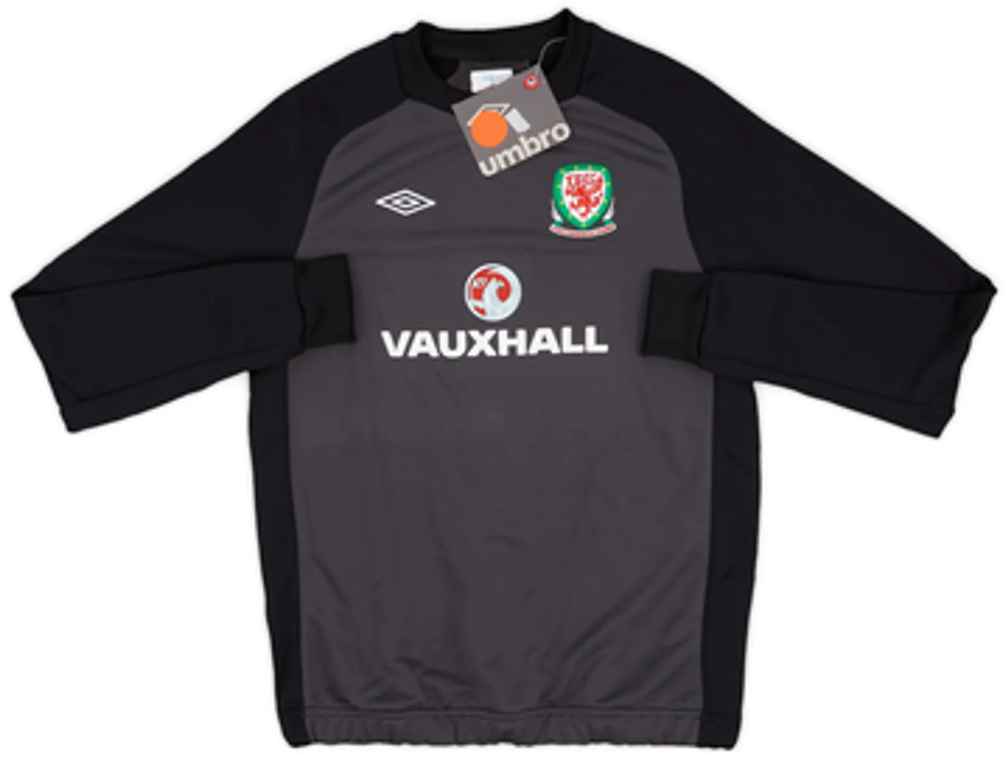 2012-13 Wales Umbro Sweat Top (XL.Boys)