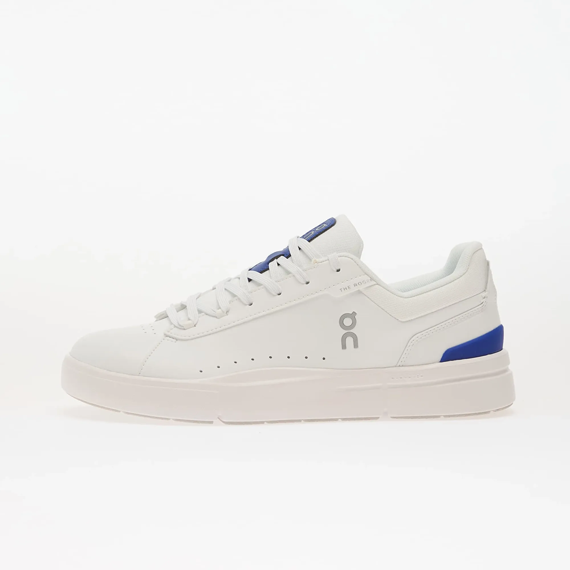 On THE ROGER Men's Sneakers - White