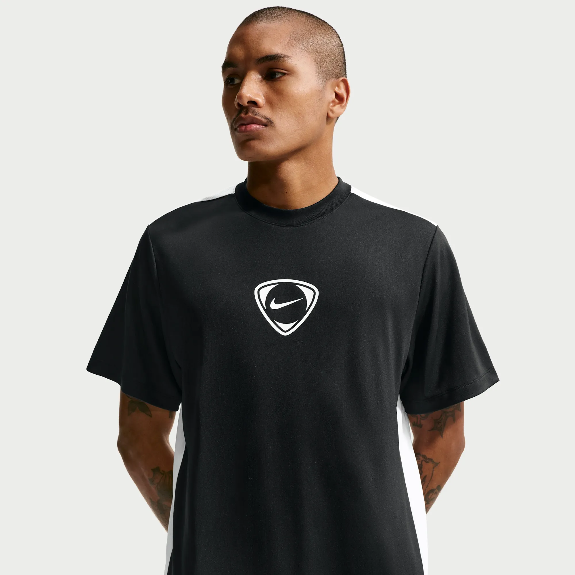 Nike Academy+ Men's Dri-FIT Short-Sleeve Football Shirt - Black - Polyester
