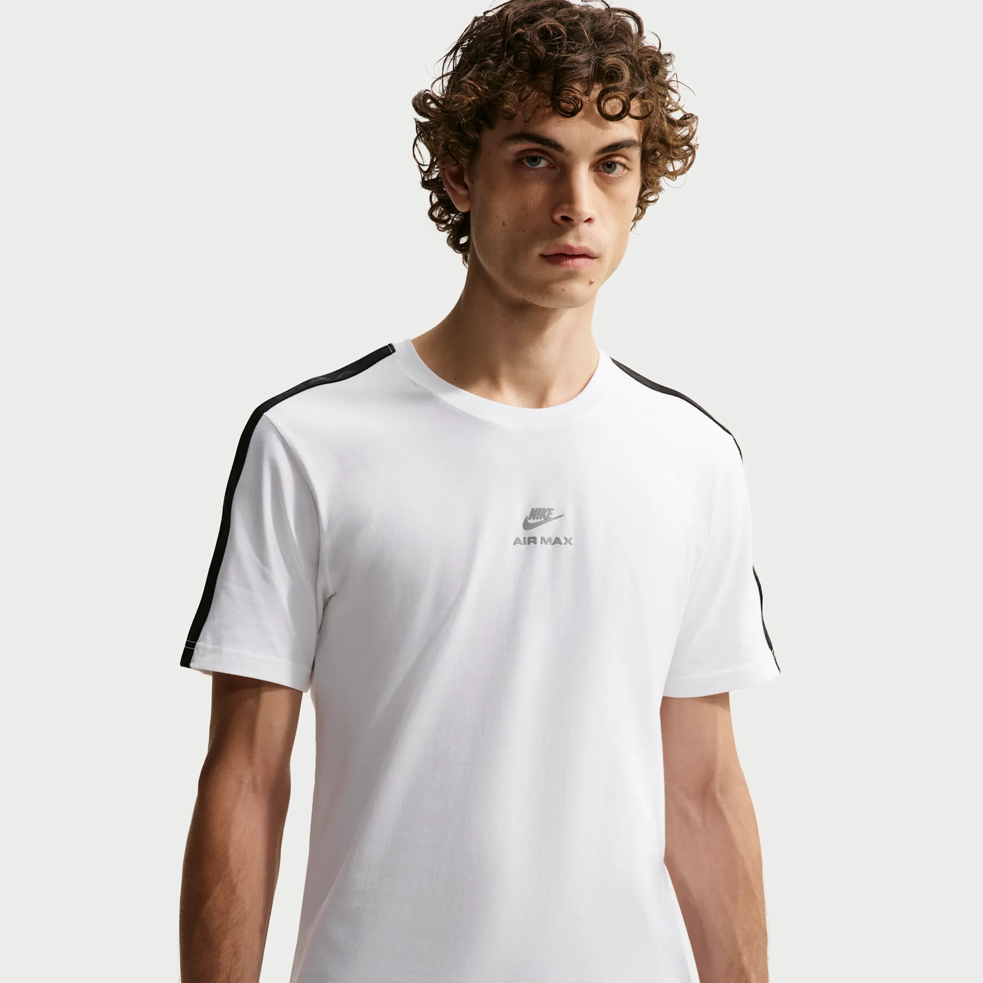 Nike Men's Short-Sleeve T-Shirt - White - Cotton