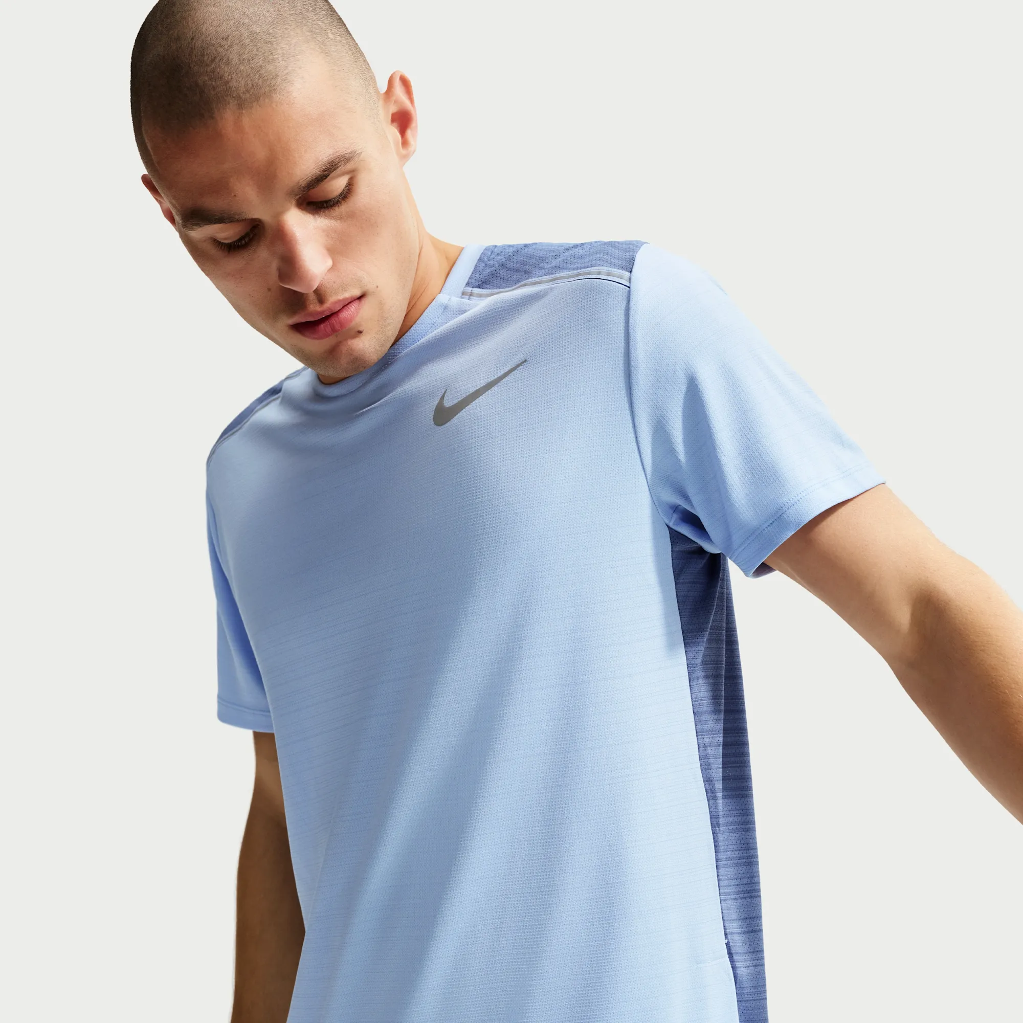 Nike Miler Men's Short-Sleeve Running Top - Blue - Polyester
