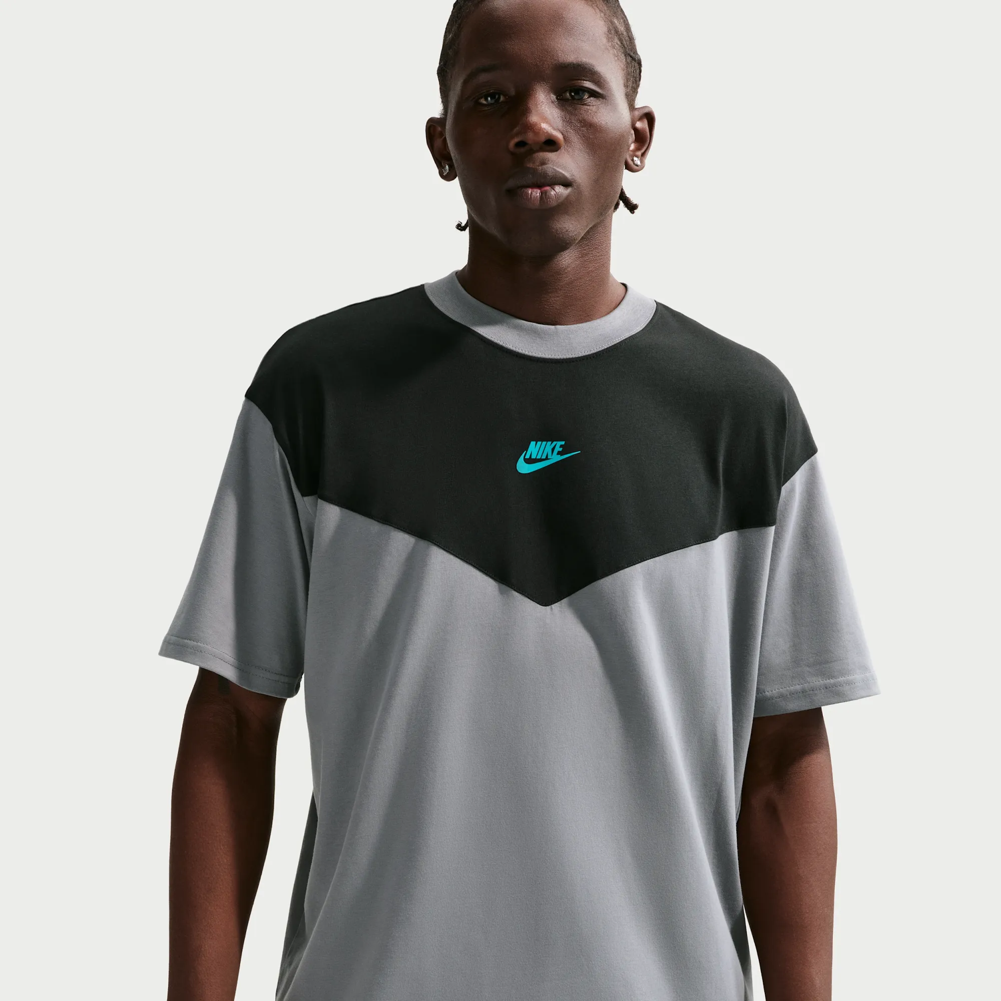 Nike Men's T-Shirt - Grey - Cotton