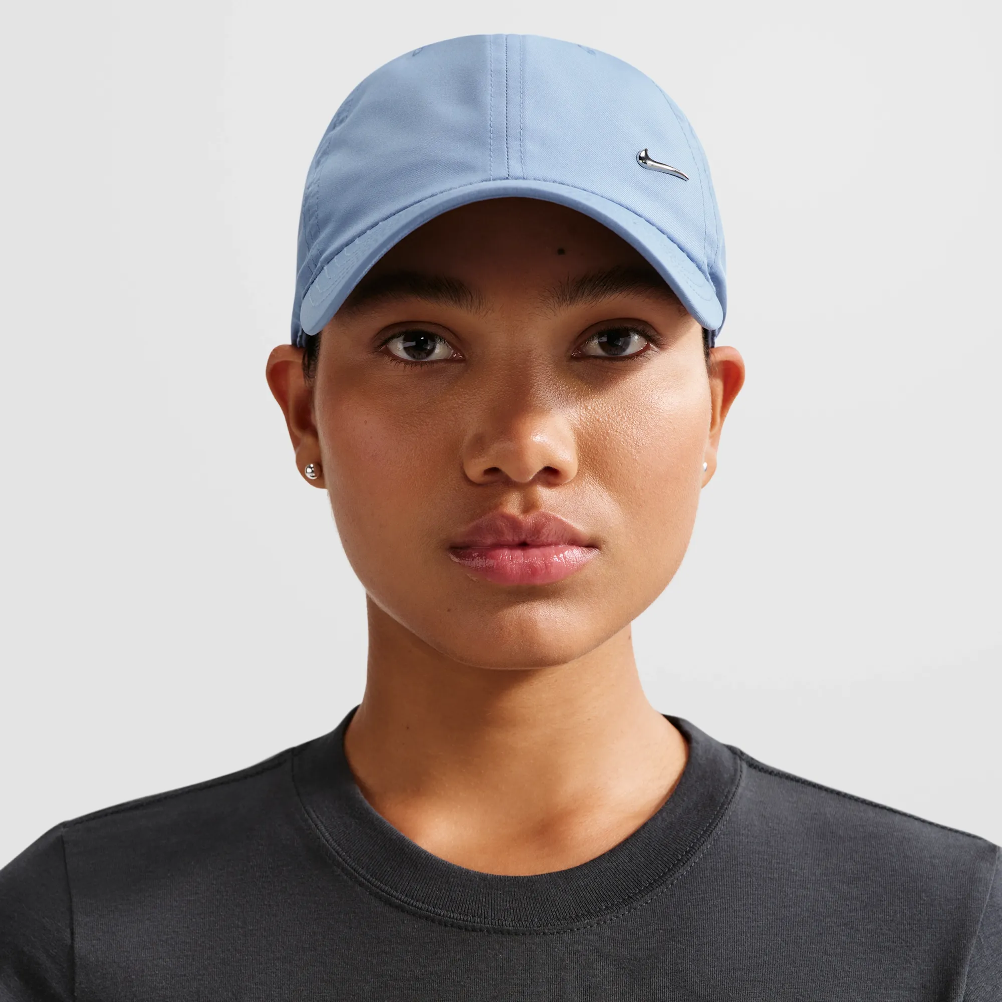 Nike Dri-FIT Club Unstructured Metal Swoosh Cap - Work Blue