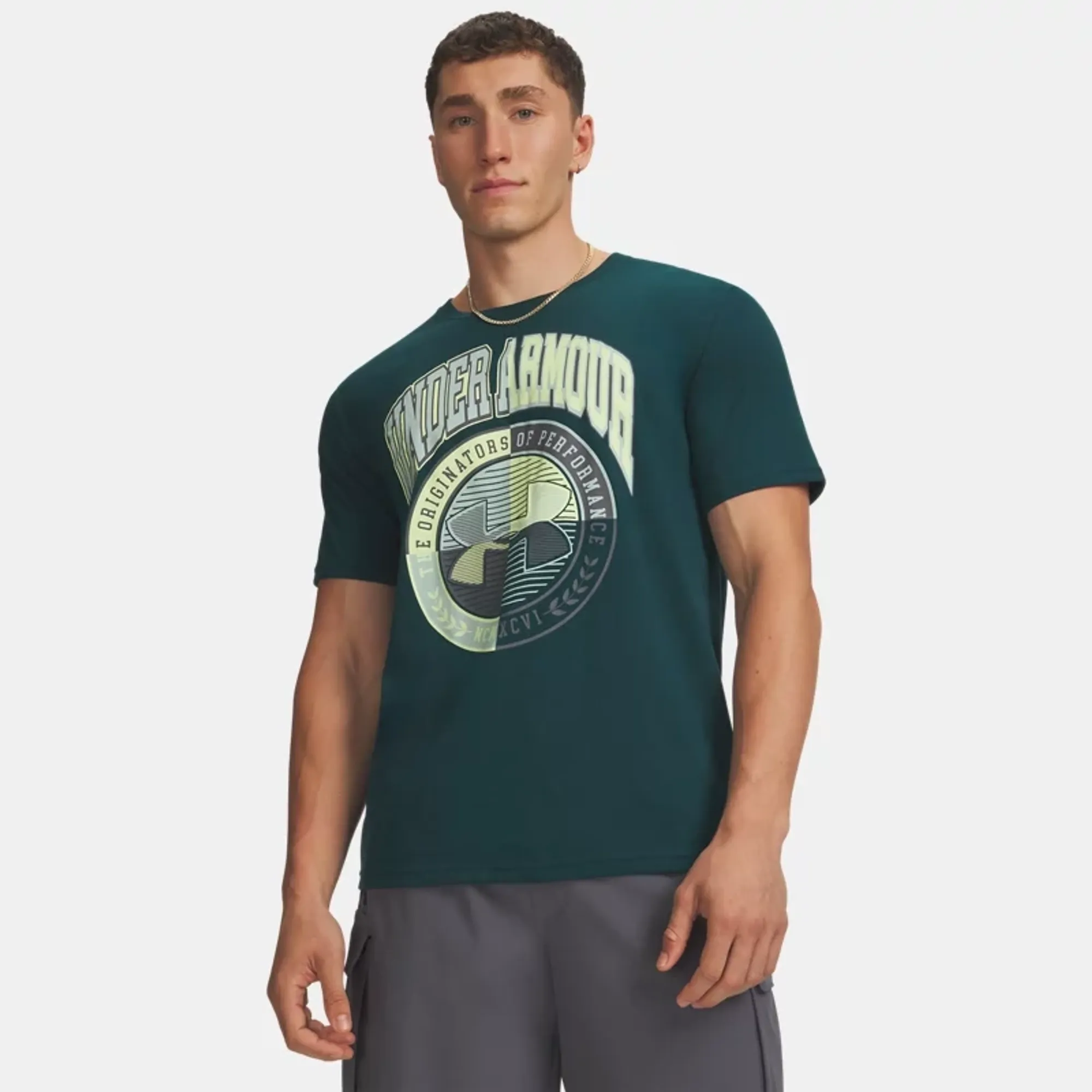 Under Armour  Varsity Crest Men's Short Sleeve Arden Green / Fade Green L