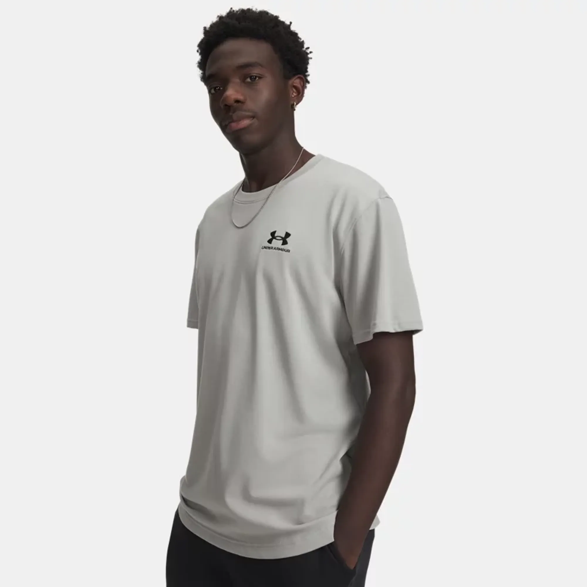 Under Armour  Logo Embroidered Heavyweight Men's Short Sleeve Titanium / Black L