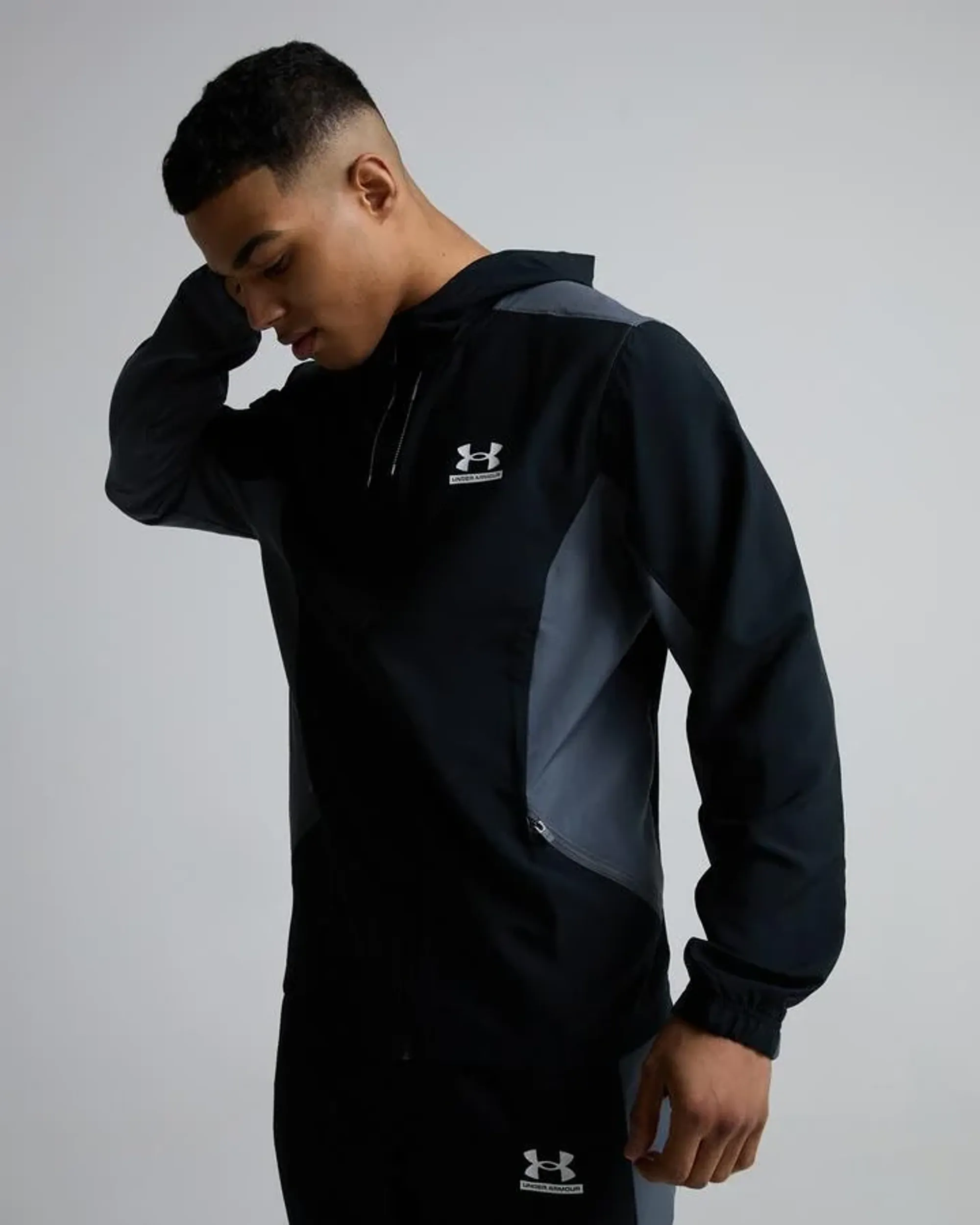 Under Armour  Tech™ Sport Woven Men's Jacket Black / Castlerock / White L
